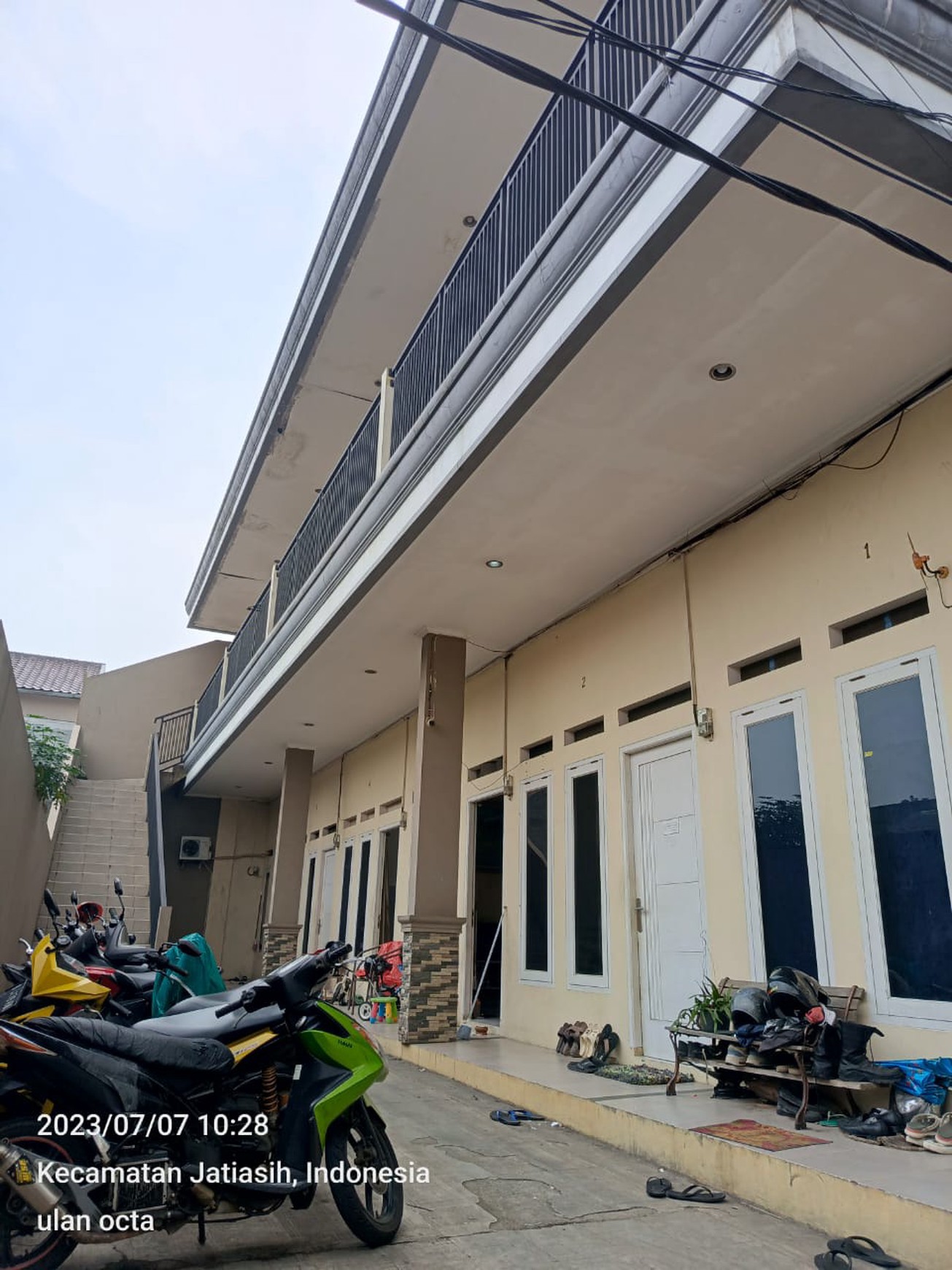 Dijual Kontrakan 12 pintu fasilitas per unit di lokasi strategis di Jl. Swatantra, JatiRasa, Jatiasih, Kota Bekasi