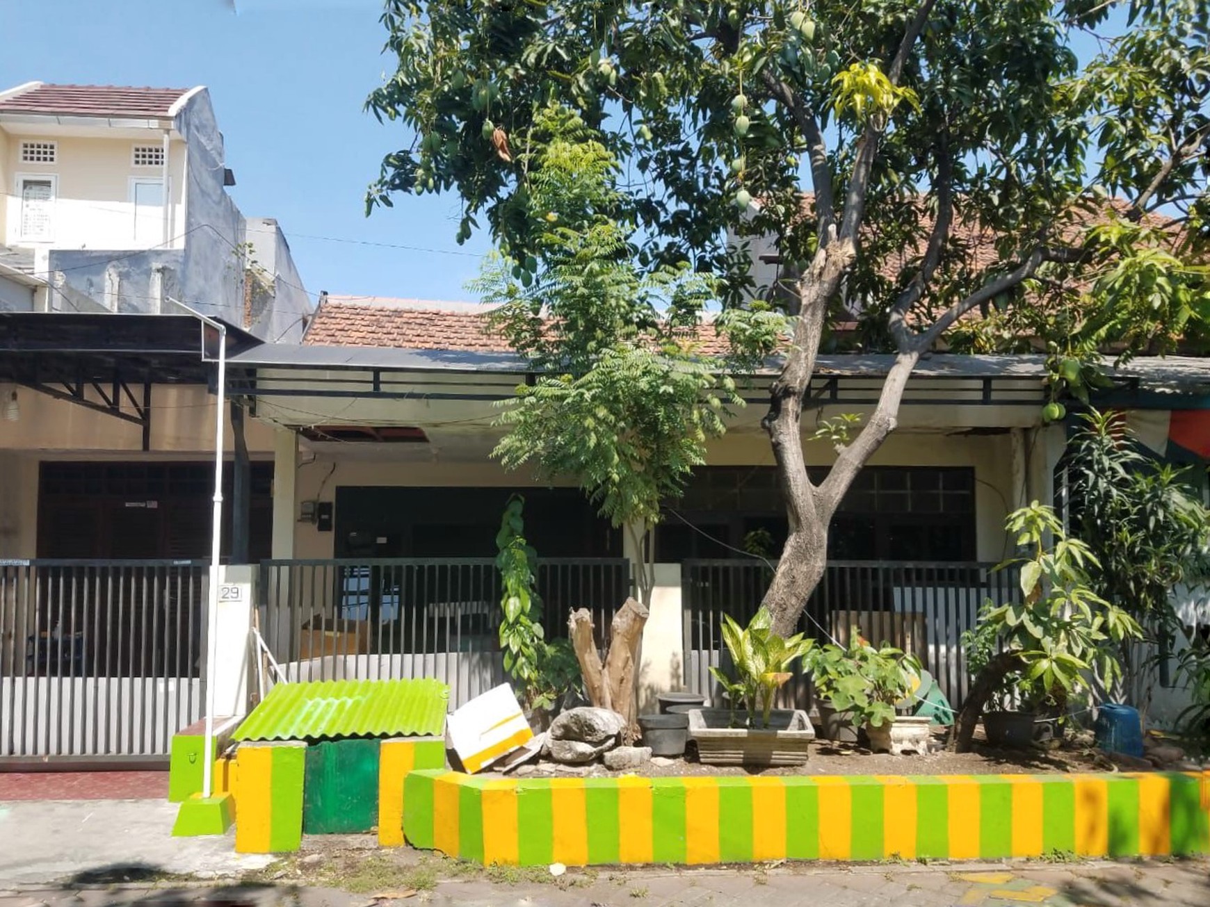 Rumah Idaman Di Lingkungan Hijau Yang Tenang
