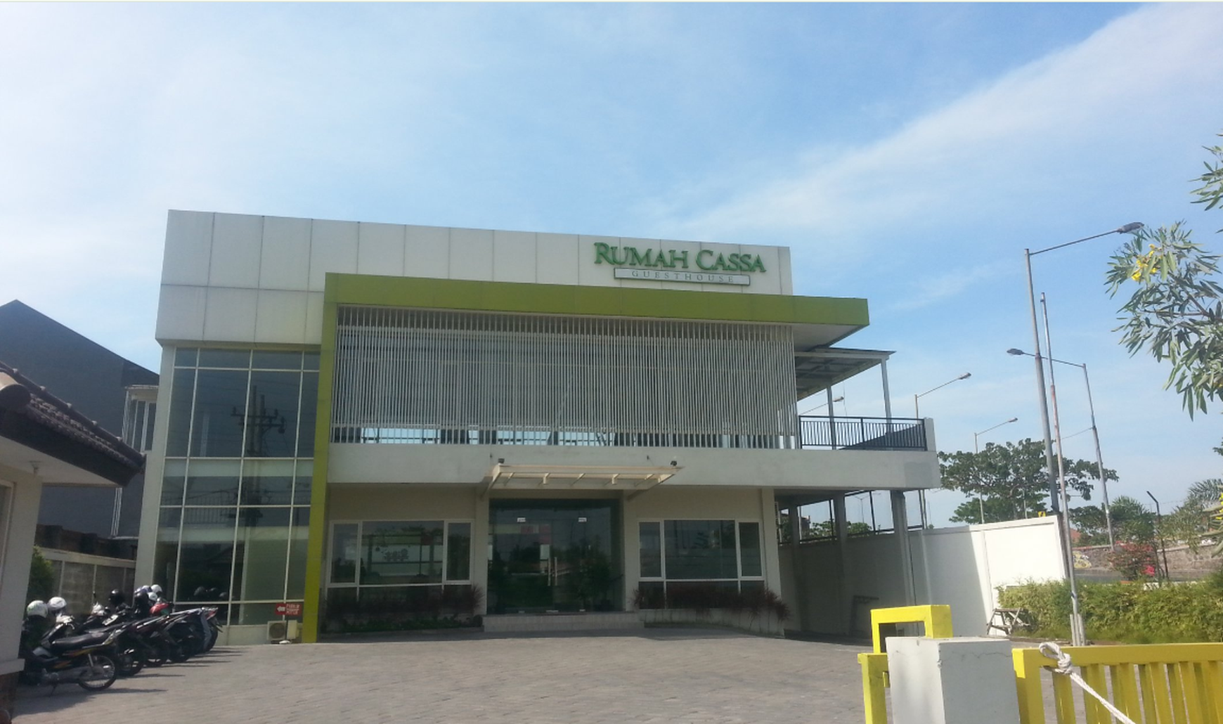 Cassa Hotel Surabaya Timur Dijual - Investasi Menguntungkan di Jalur Emas MERR