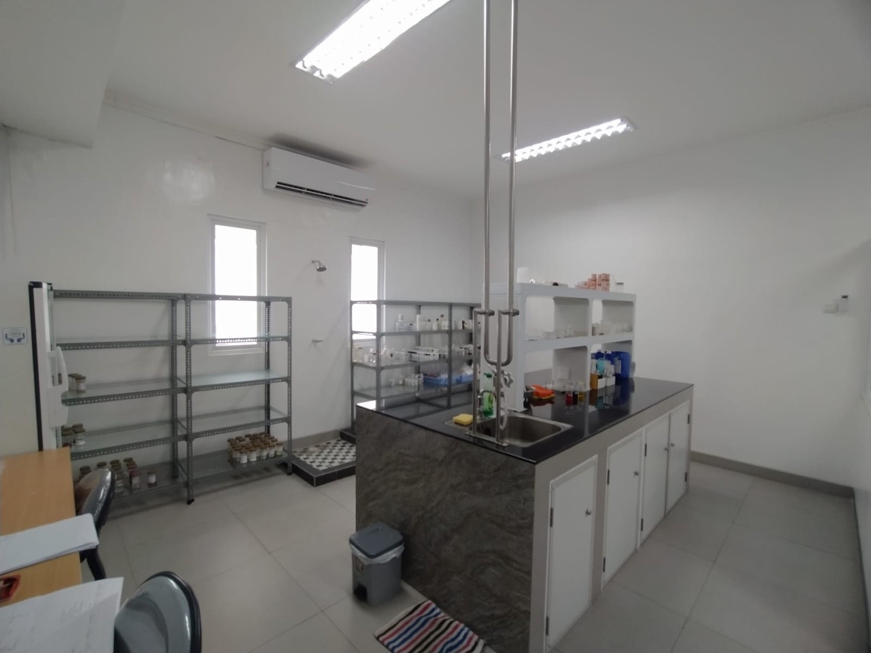 Pabrik Kosmetik Strategis & Siap Operasi, di Trosobo Sidoarjo