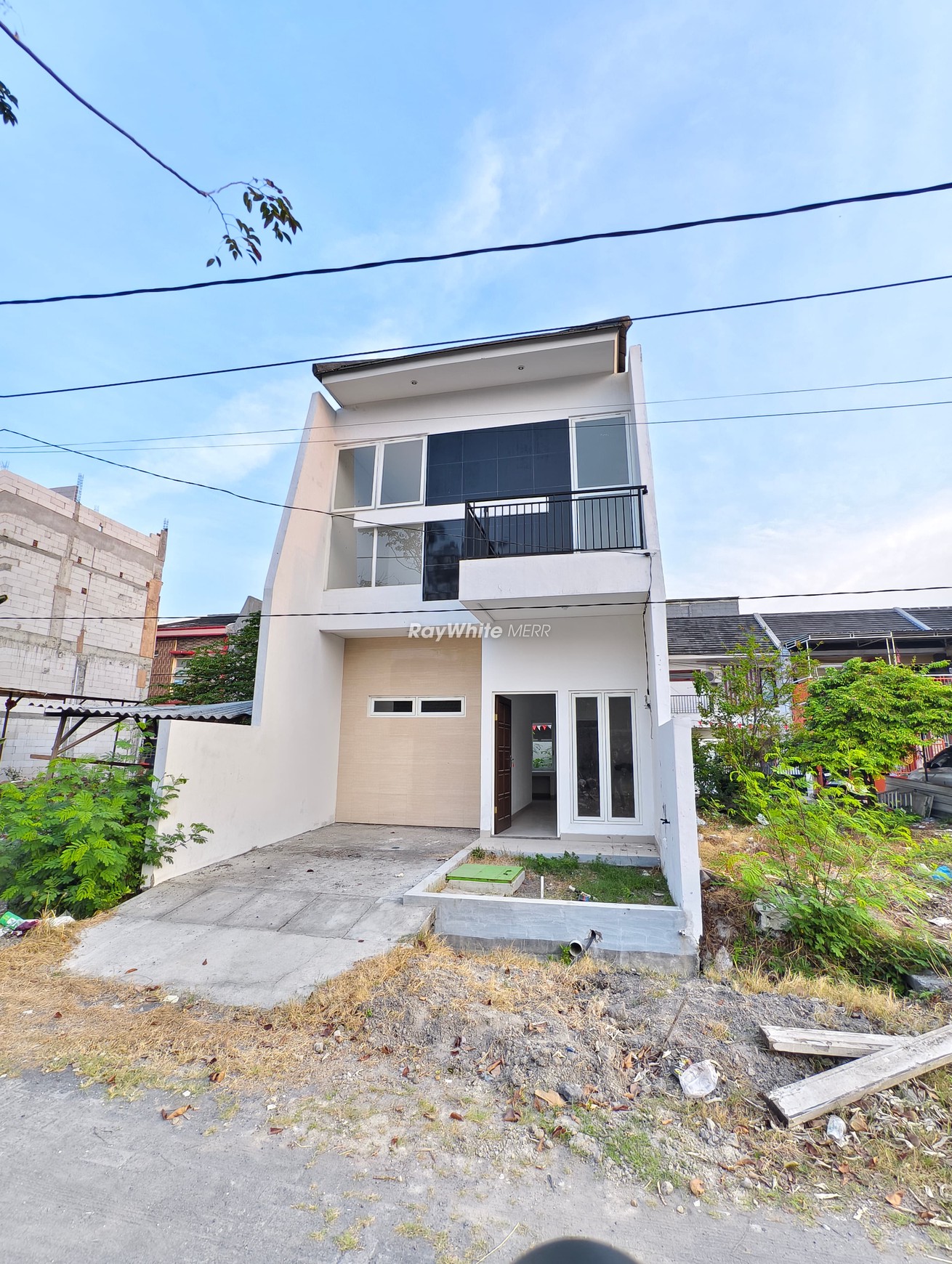 Rumah Dijual Gading Indah Surabaya - Harga Rp 890 Juta