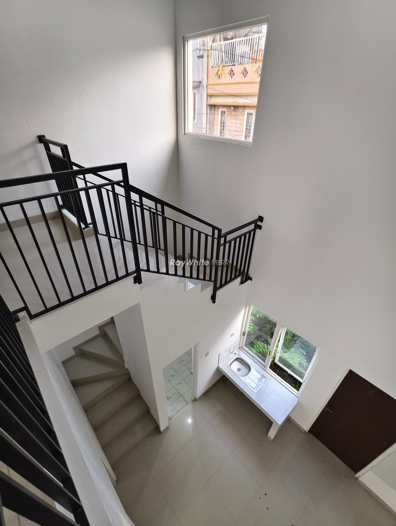 Rumah Dijual Gading Indah Surabaya - Harga Rp 890 Juta