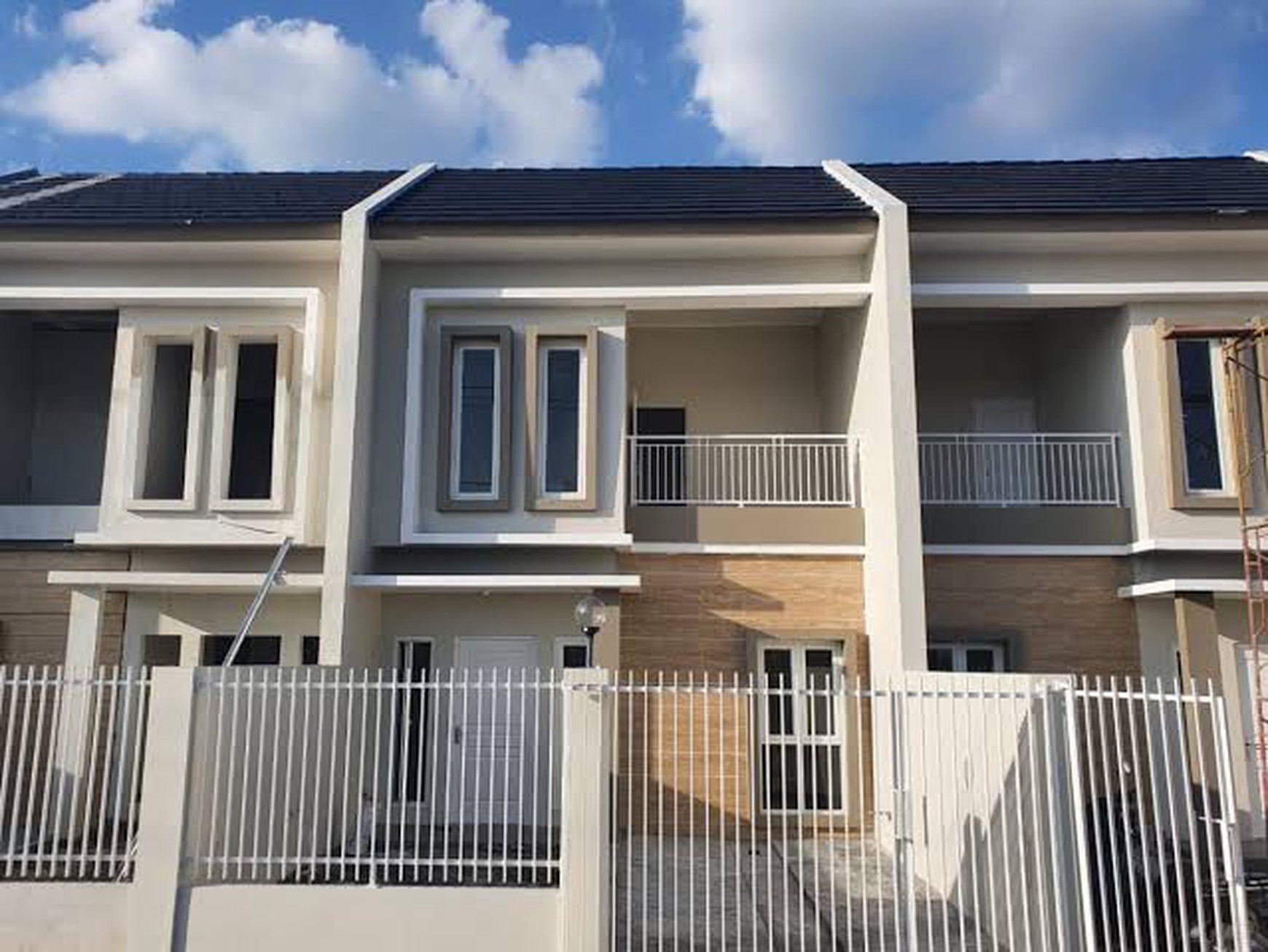 Rumah Modern Alana Cemandi - Desain Elegan Harga Terjangkau