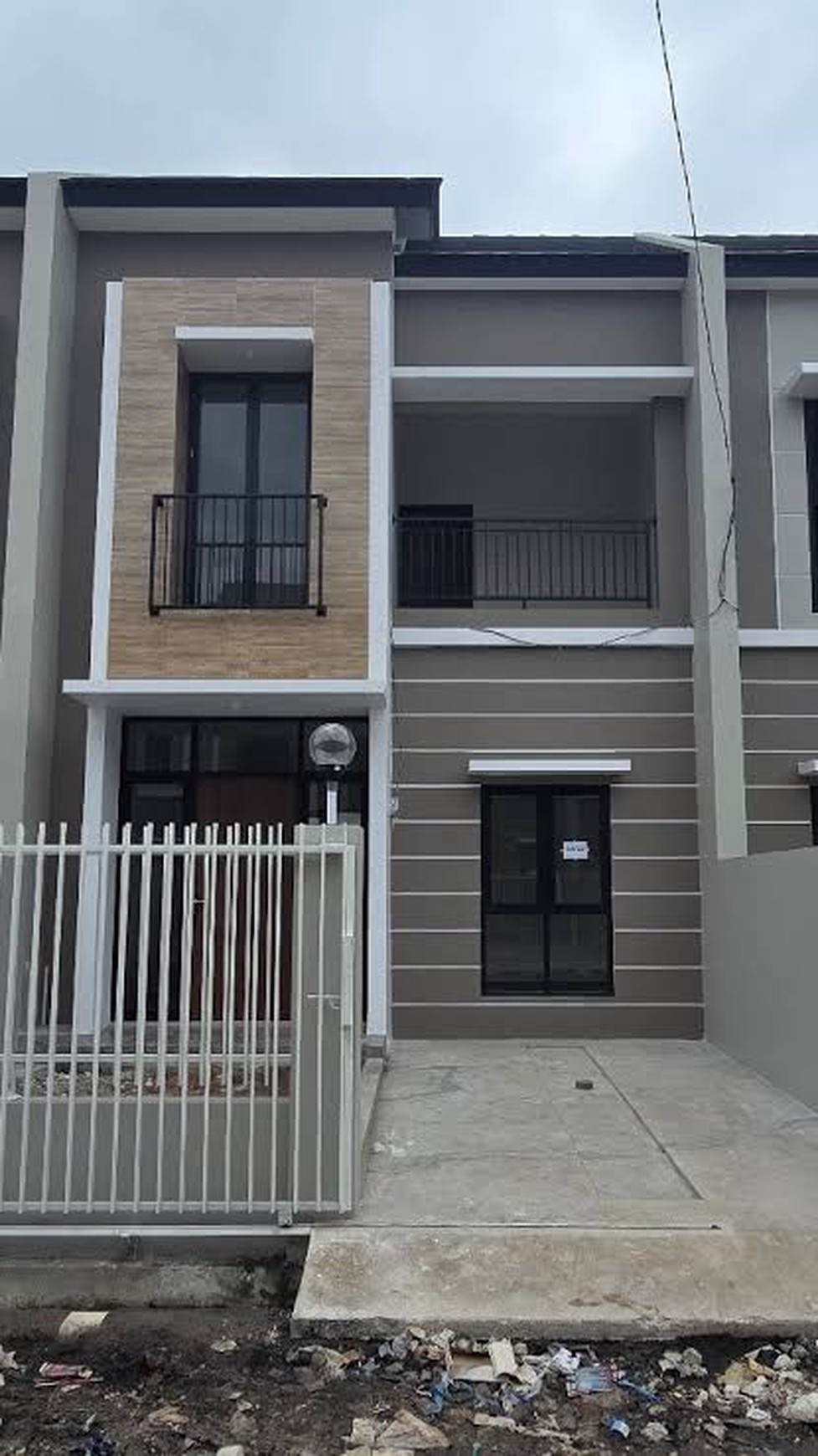 Rumah Modern Alana Cemandi - Desain Elegan Harga Terjangkau