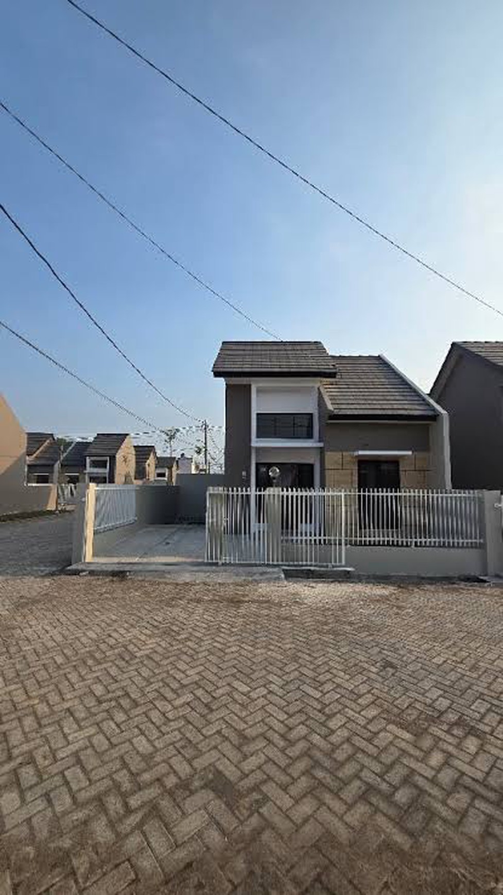 Rumah Modern Alana Cemandi - Desain Elegan Harga Terjangkau