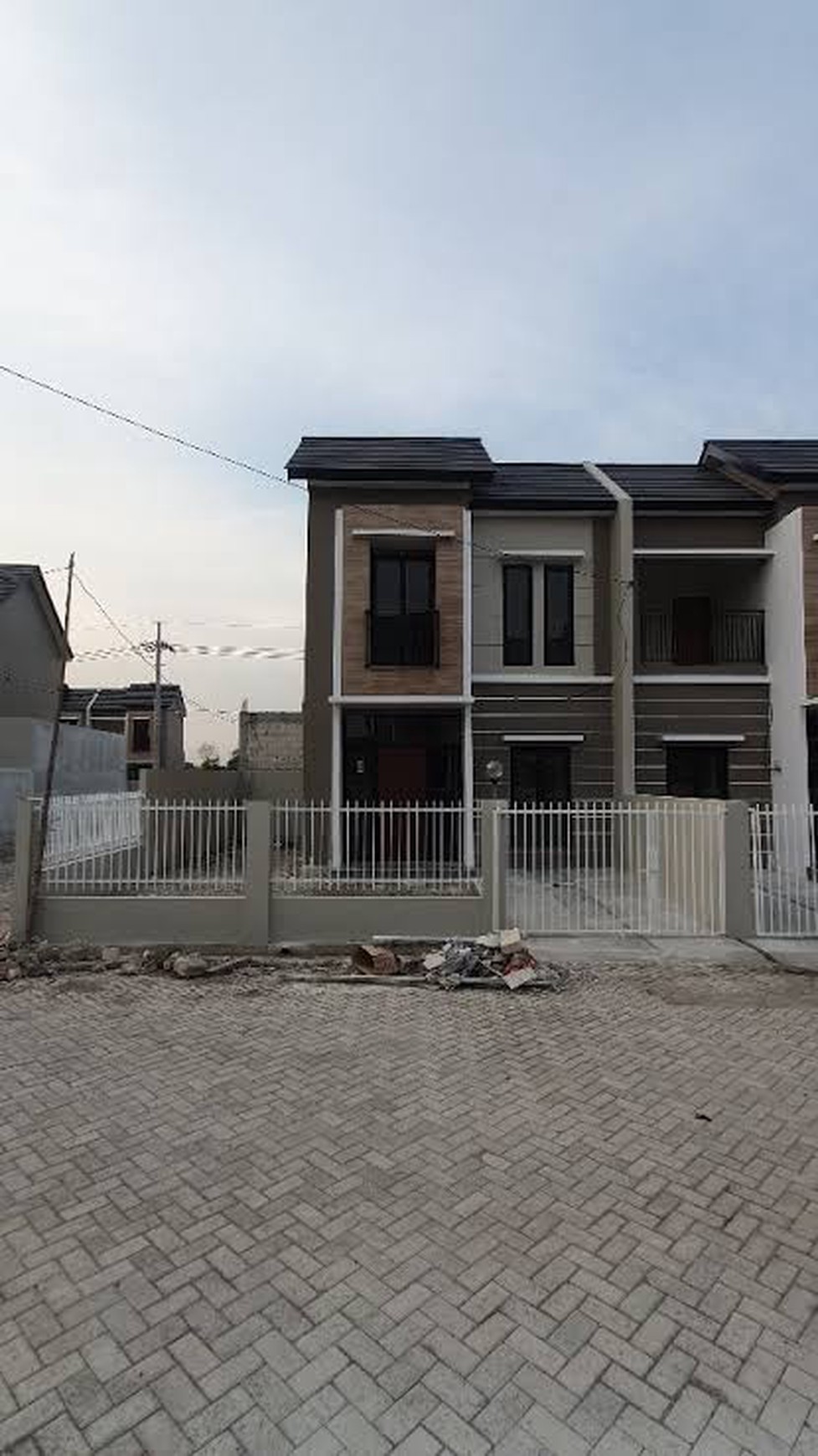 Rumah Modern Alana Cemandi - Desain Elegan Harga Terjangkau