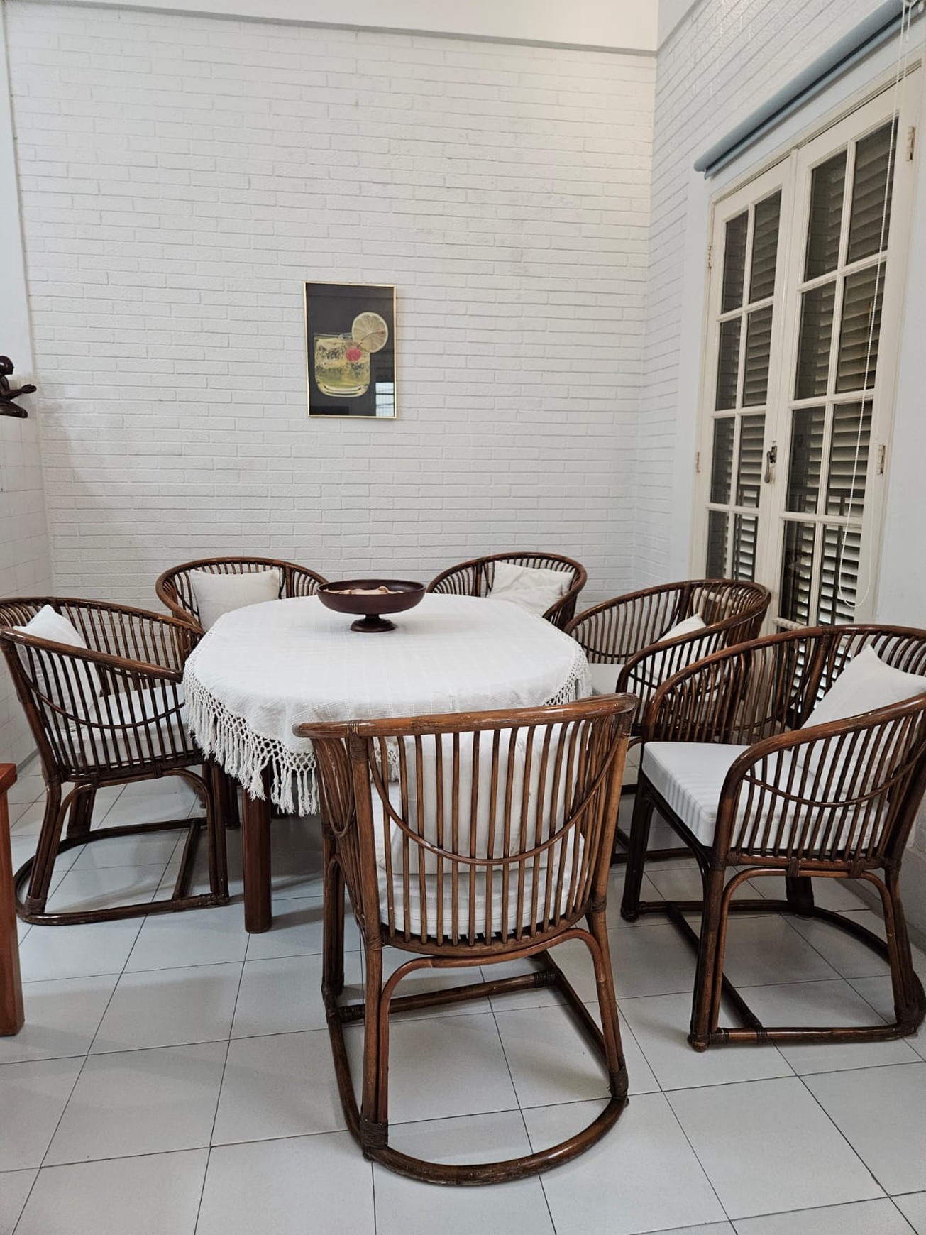 DIJUAL RUMAH di HOOK,SANGAT TERAWAT,CANTIK SIAP HUNI,GAYA EURO ASIA DI MEGAPOLITAN CINERE