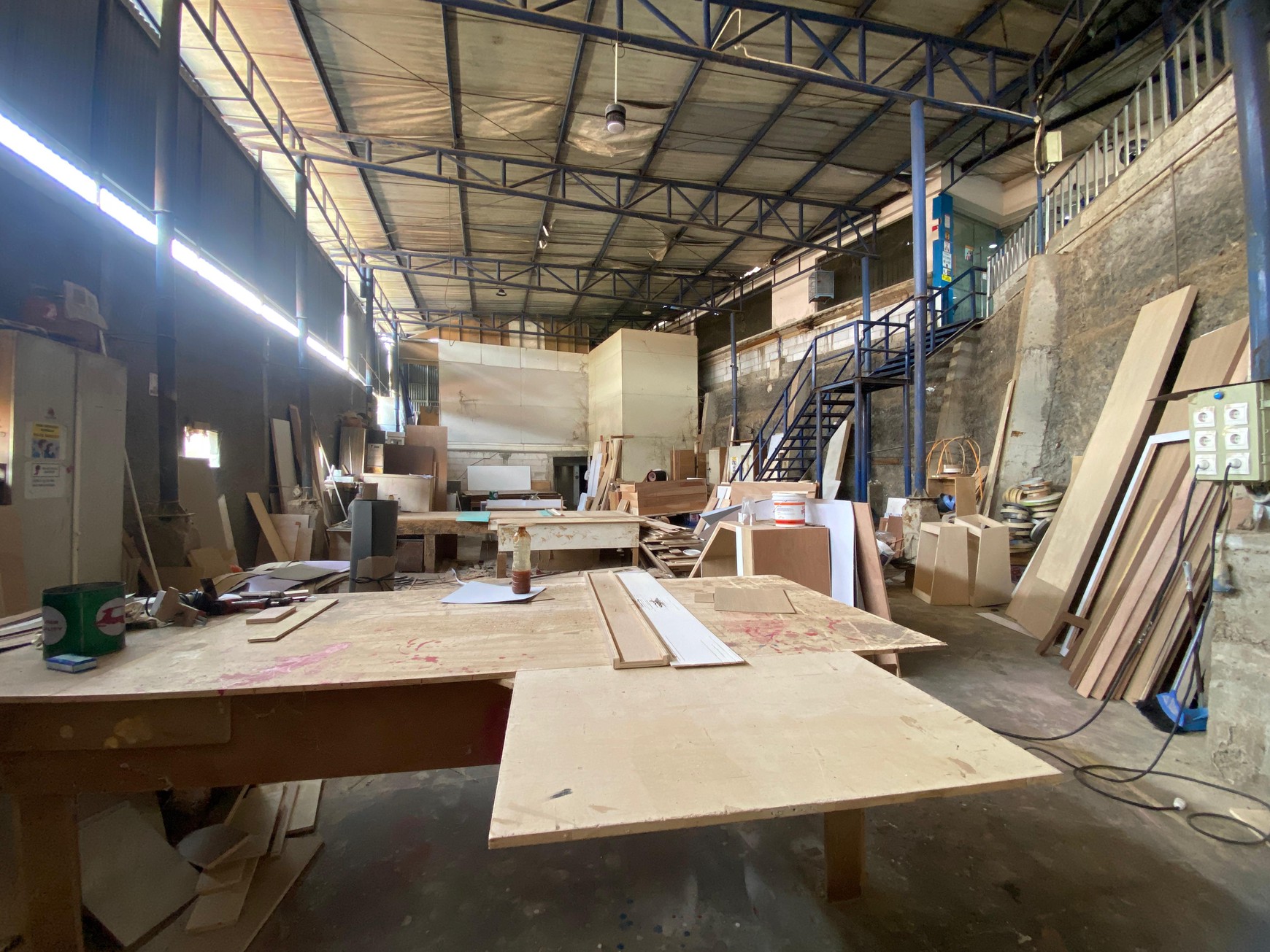 Workshop Multifungsi Luas di Cijantung Cocok untuk Produksi & Bisnis