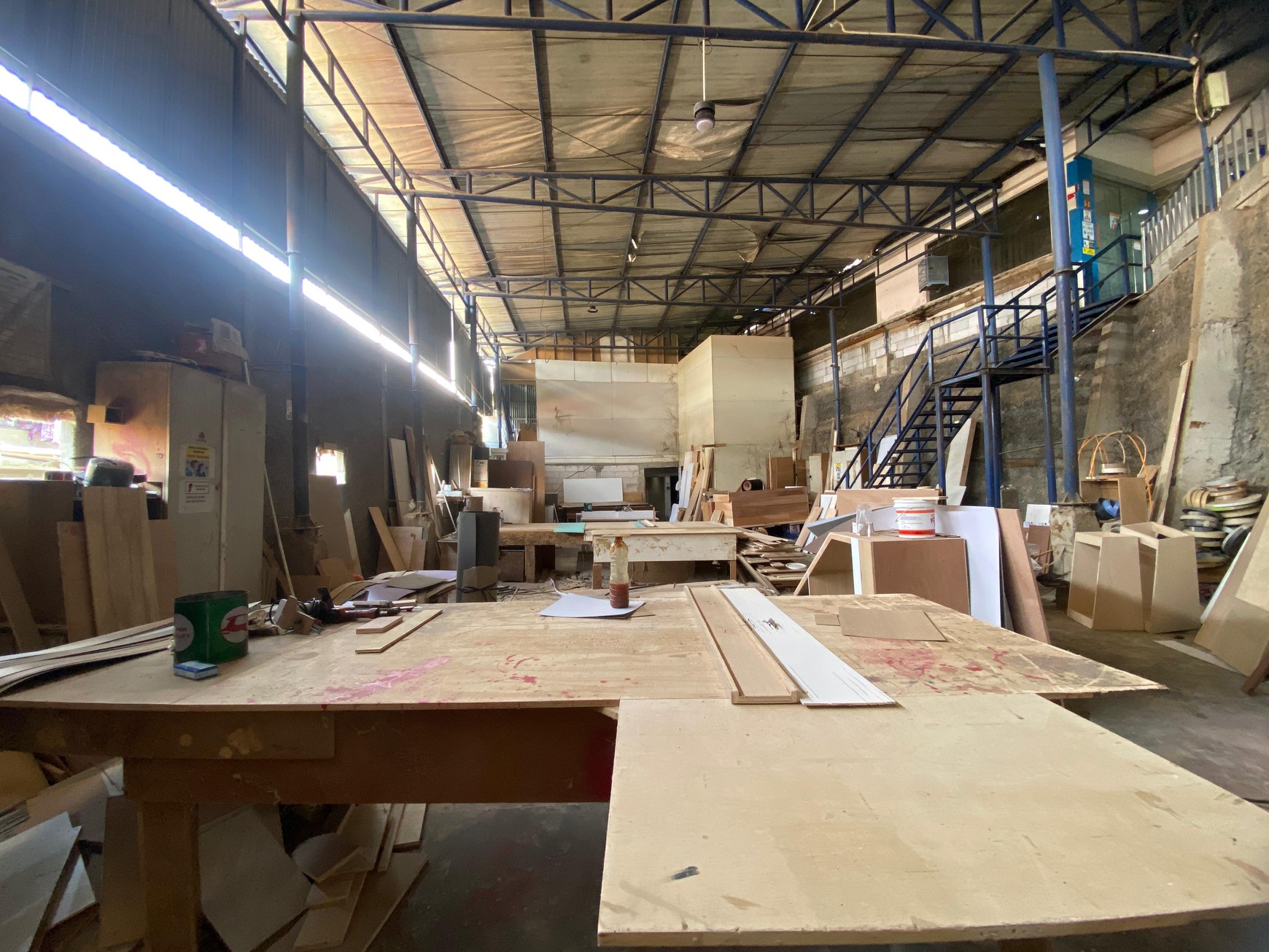 Workshop Multifungsi Luas di Cijantung Cocok untuk Produksi & Bisnis