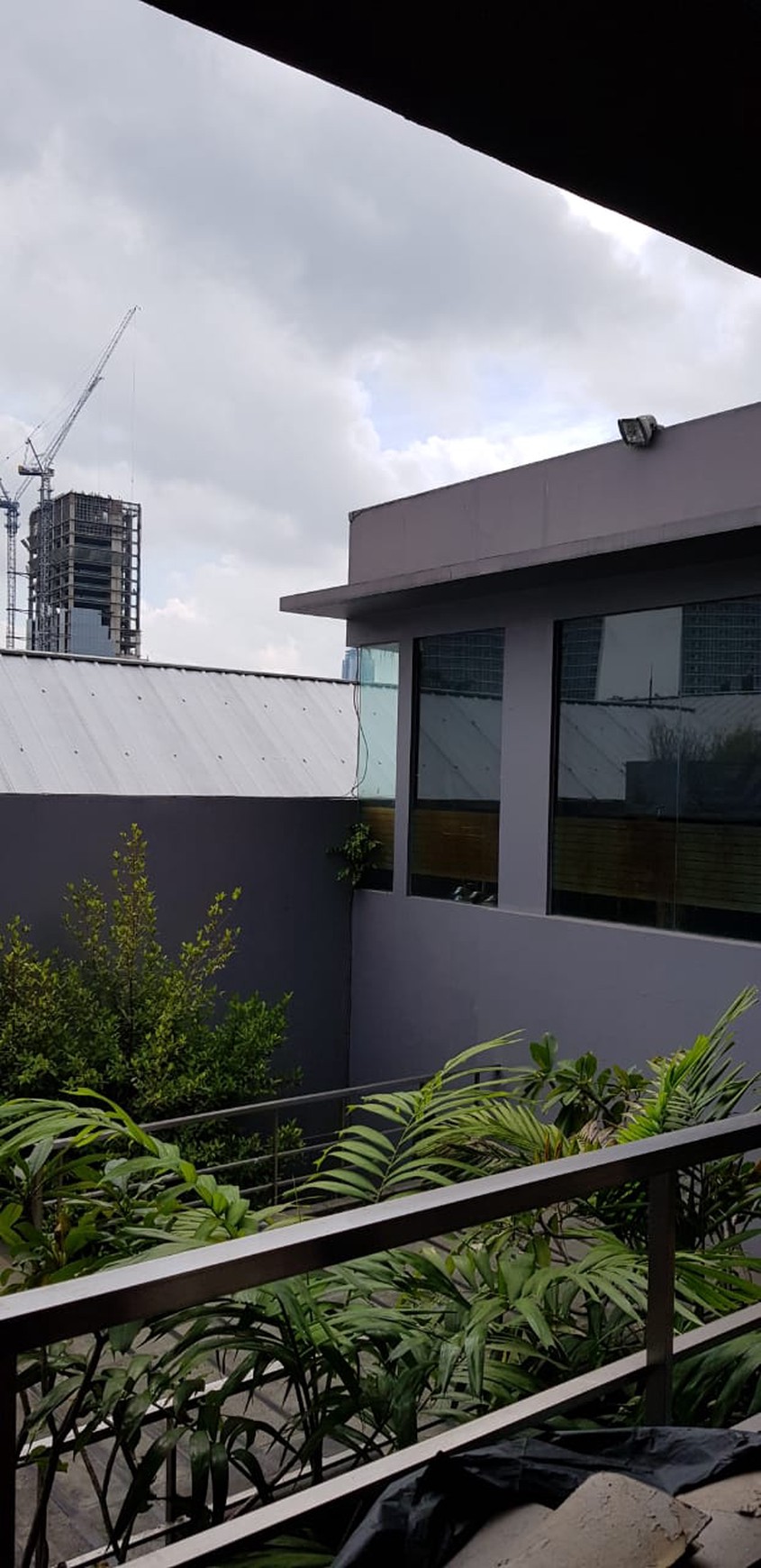 Menteng Komersial di Lokasi Prime