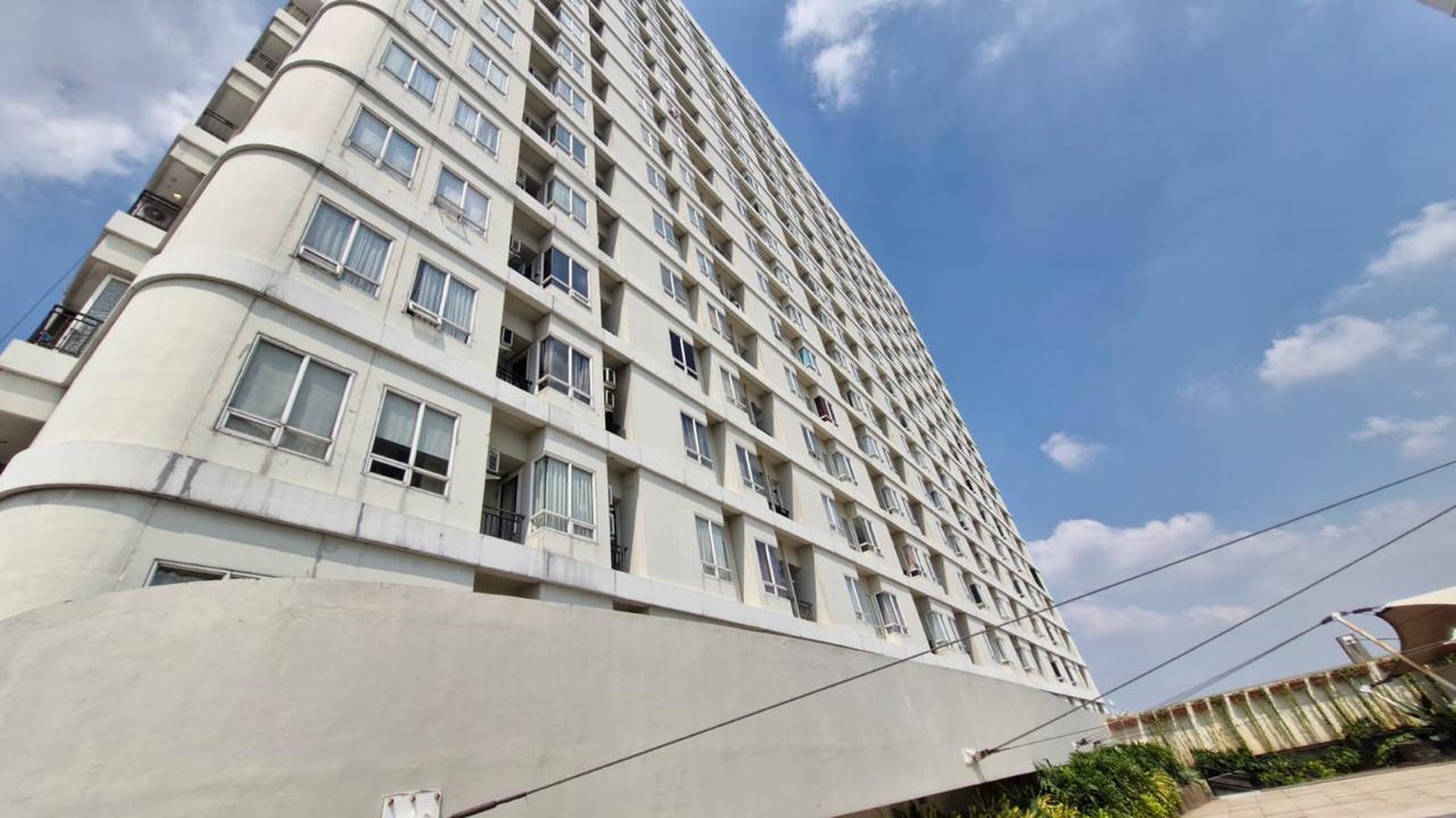 Di Jual Apartemen Murah lokasi di Jl Telaga Warna, Pangkalan Jati, Depok Strategis Samping Mall Bellevue Cinere Depok Jawa Barat