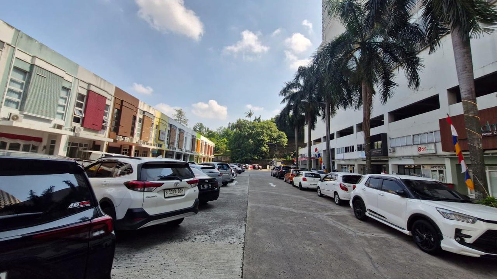 Di Jual Apartemen Murah lokasi di Jl Telaga Warna, Pangkalan Jati, Depok Strategis Samping Mall Bellevue Cinere Depok Jawa Barat