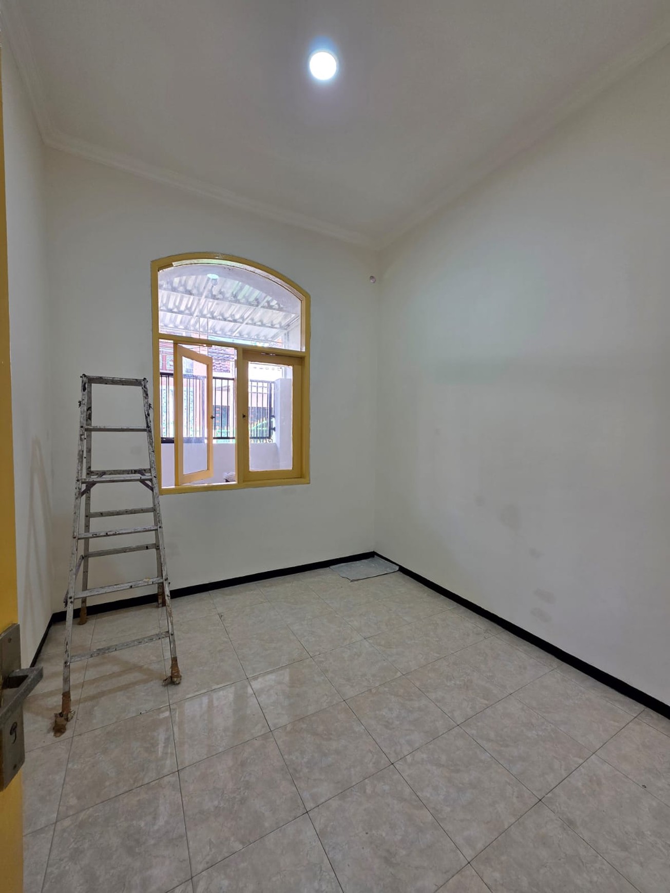 MURAH Rp.700 Juta-an Dijual Rumah Surabaya Timur Di Jalan Ploso- Tambak Sari - Surat Shm - Dekat Unair, Merr, Galaxy Mall, Raya Kenjeran