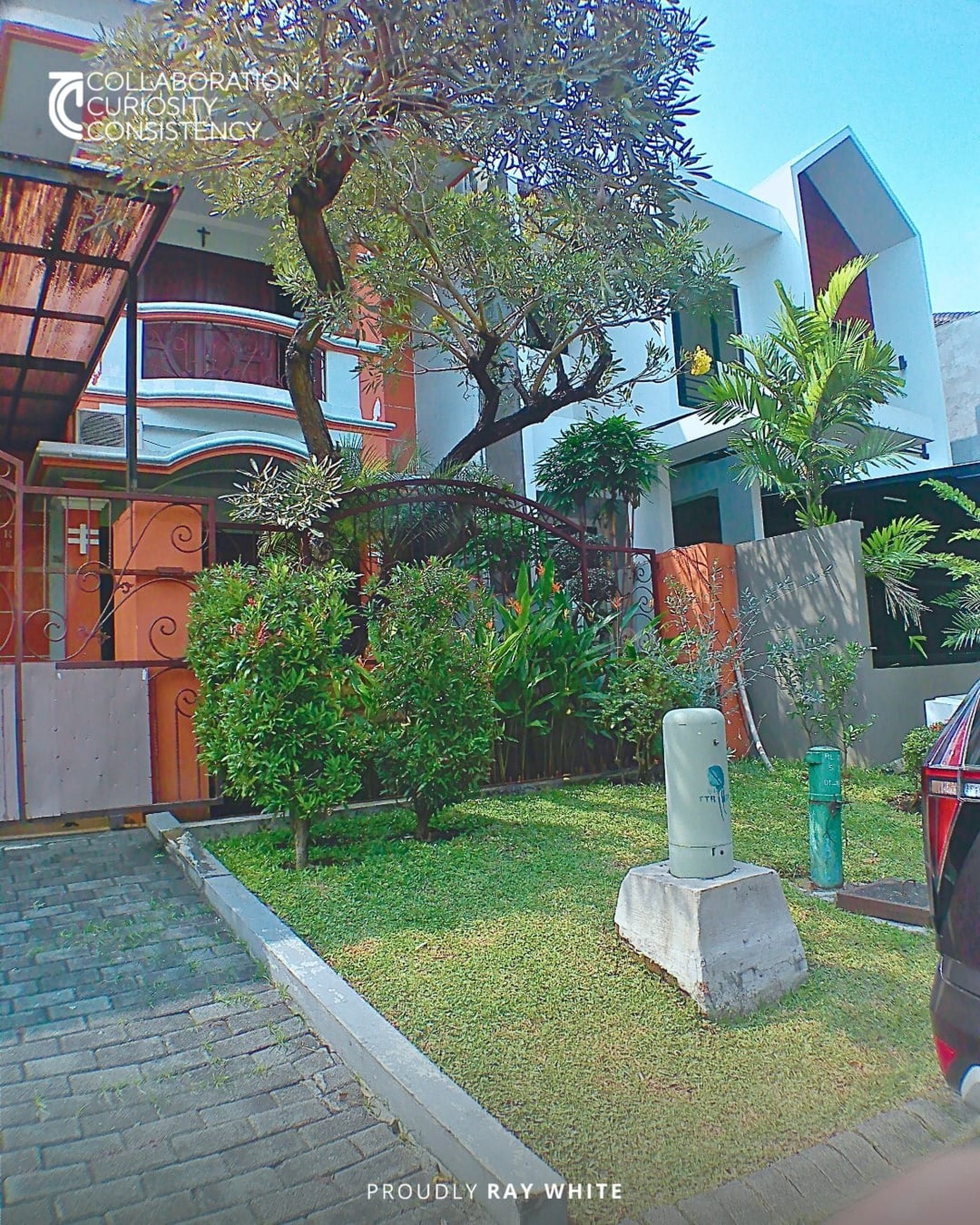 Dijual Rumah Murah 2 Lantai Di Graha Family Surabaya Barat