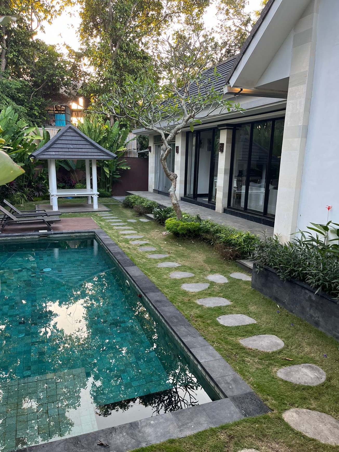 Villa Rental 3 Bedroom In Great Location Pererenan Canggu Bali