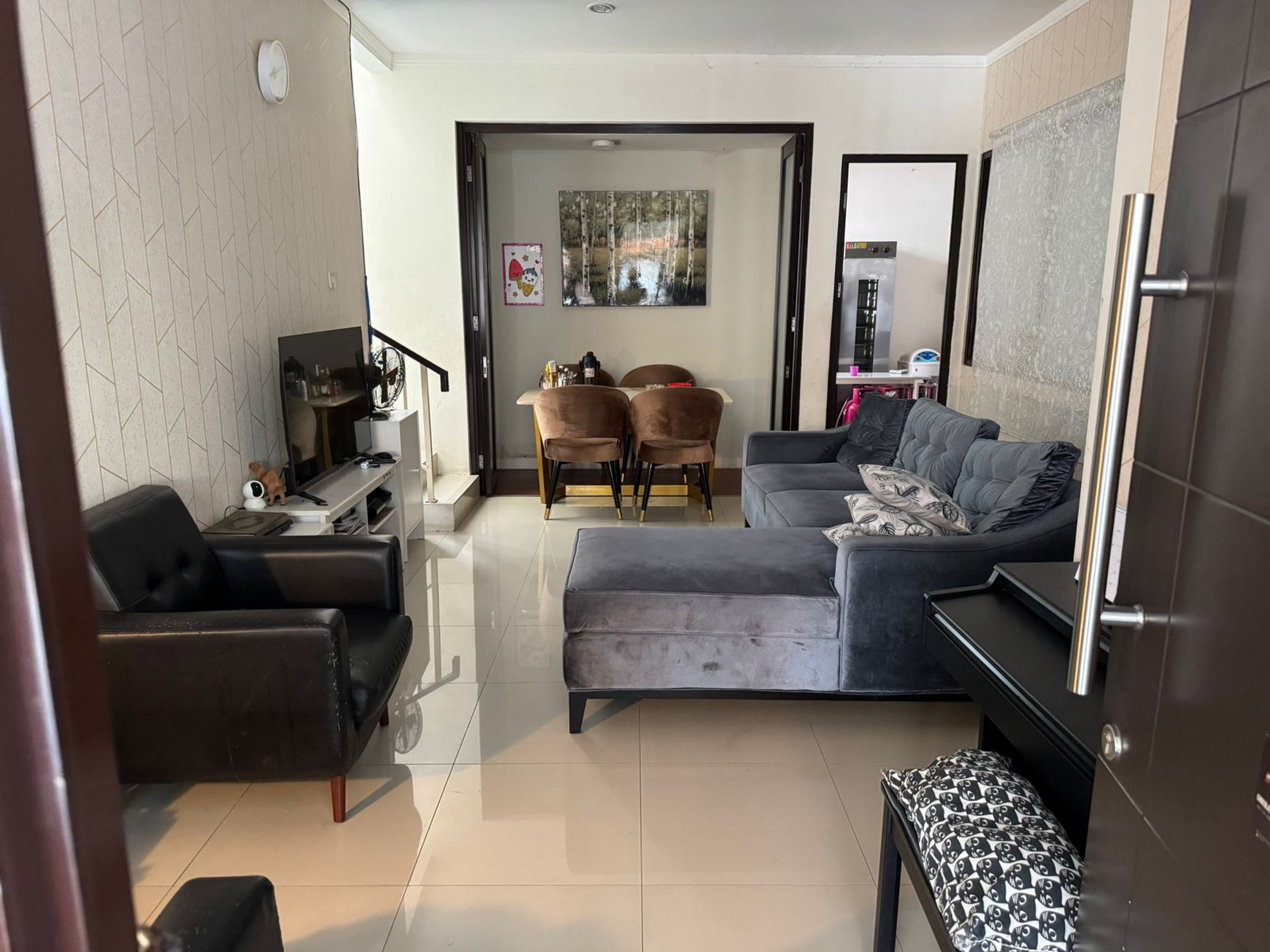 Rumah di Bintaro Dalam Cluster SHM dengan KT 4+1 KM 3+1, 2 Lantai SHM