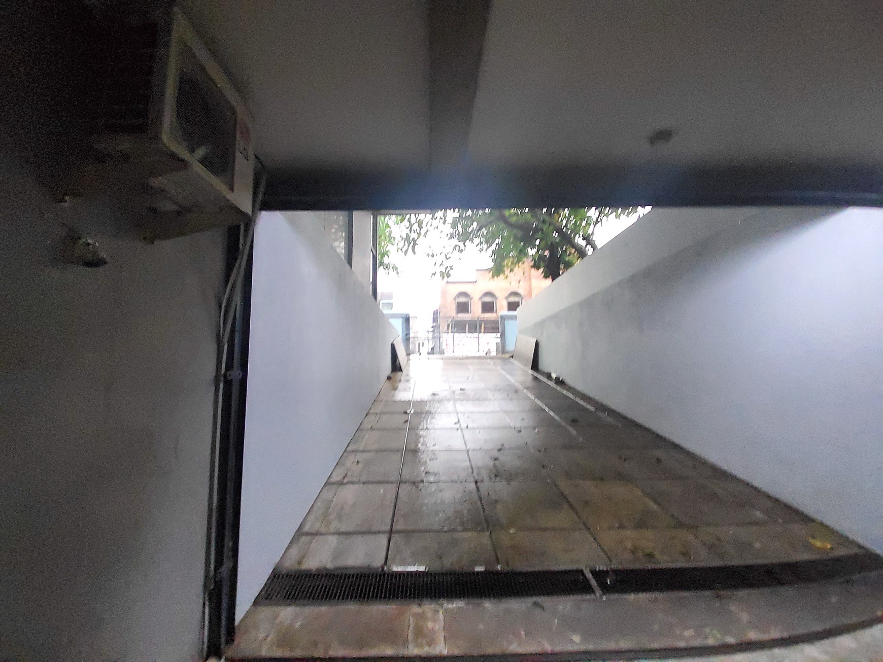 Kantor  Siap Huni Harga di Bawah NJOP Lokasi Strategis daerah Prime di Kemang 