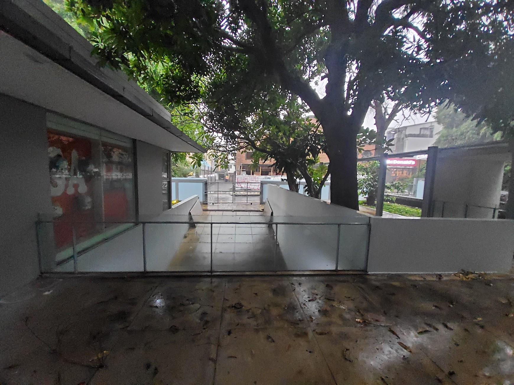 Kantor  Siap Huni Harga di Bawah NJOP Lokasi Strategis daerah Prime di Kemang 