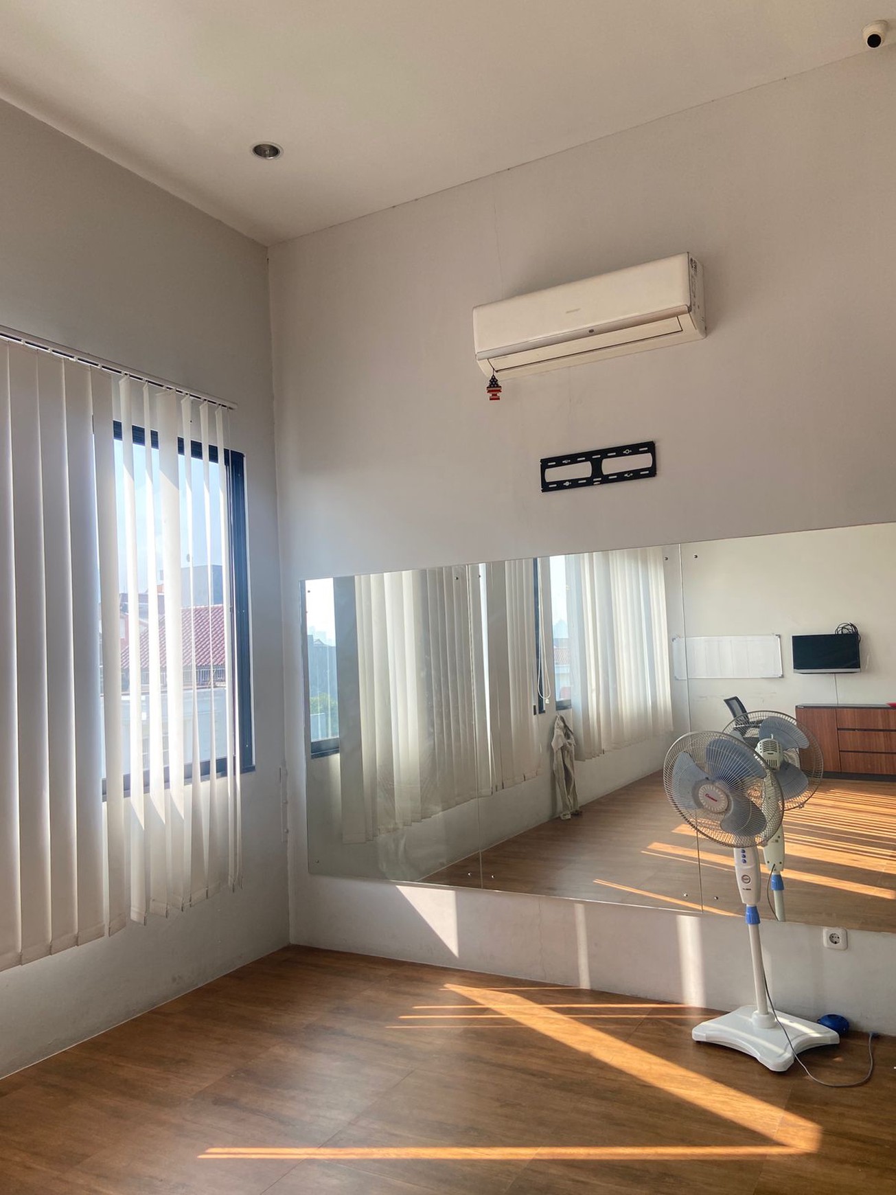 Dijual Ruko Villa Gading Indah Lokasi Di Kelapa Gading, Jakarta Utara