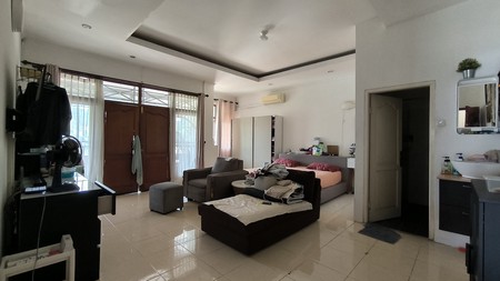 Rumah Dekat MRT Cocok Untuk Kantor dan Hunian