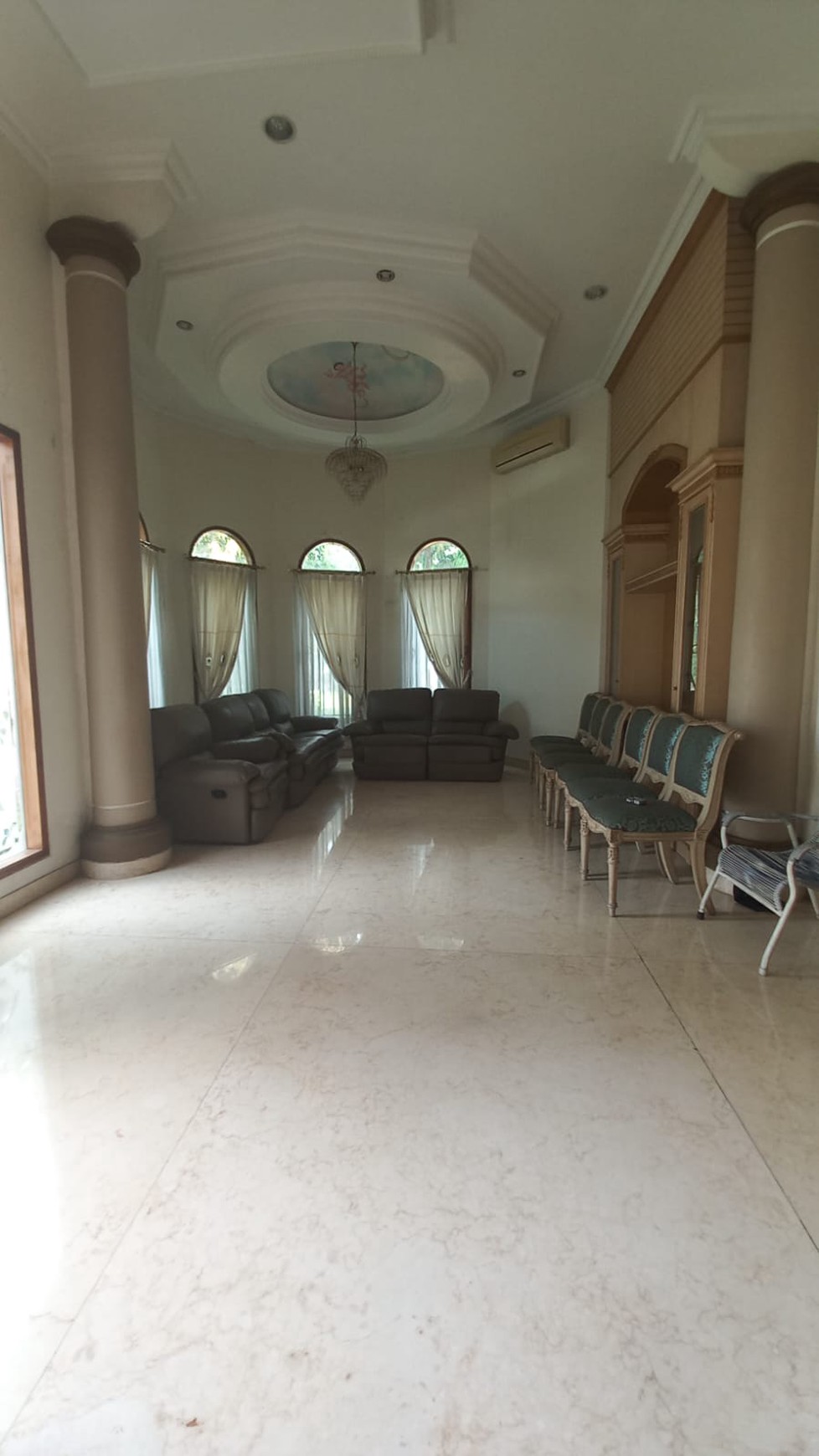 Dijual Rumah 2 Lantai Lokasi Di Bintaro Sektor 9, Tangerang Selatan