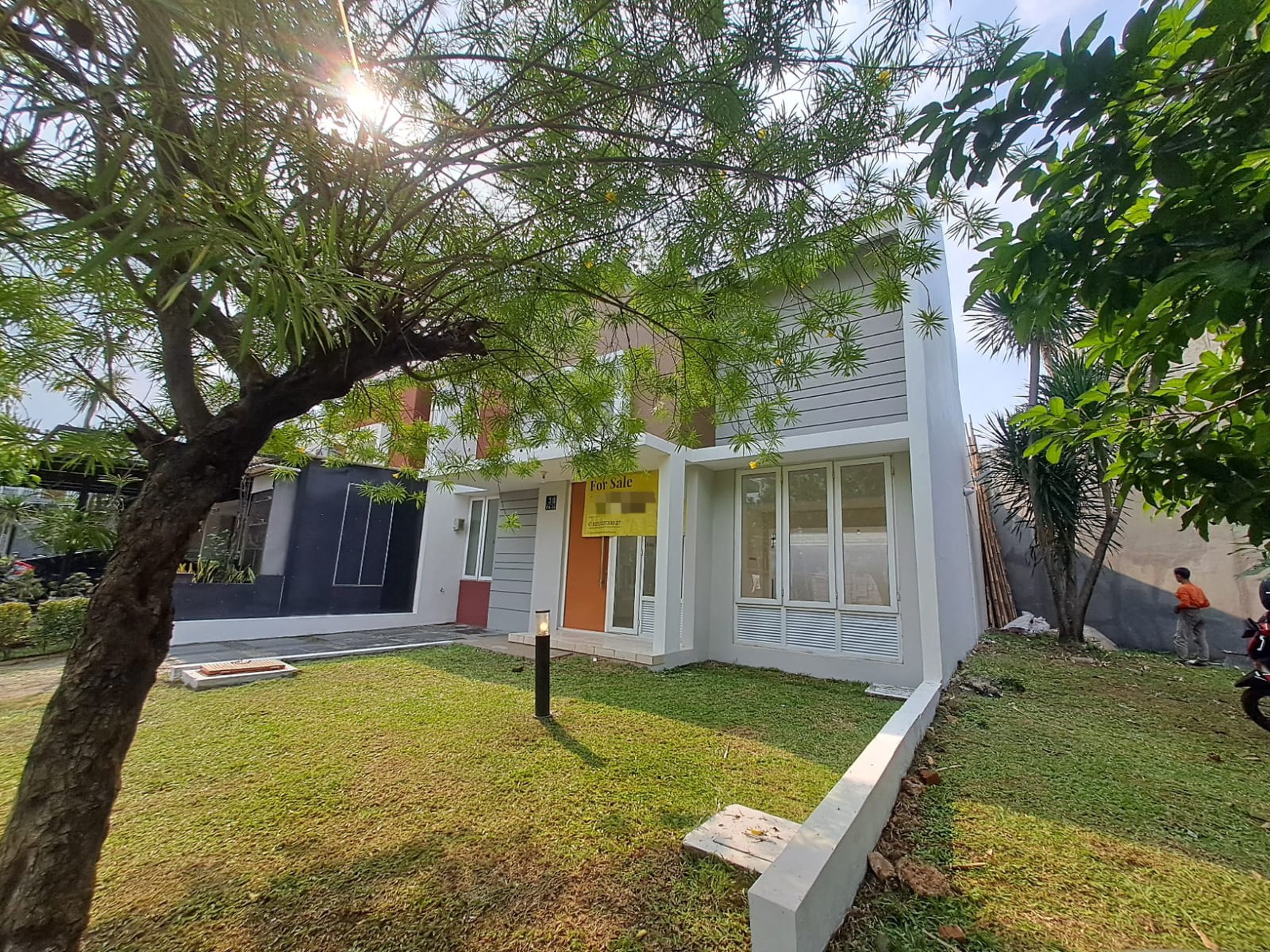 Rumah Modern Minimalis, di Citragran Cibubur dekat Kota Wisata, Sentul City