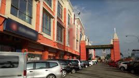 RUKO MALL CIKAMPEK POSISI DEPAN BERSEBELAHAN DENGAN KFC, KOPI KENANGAN & DEKAT PINTU MASUK MALL