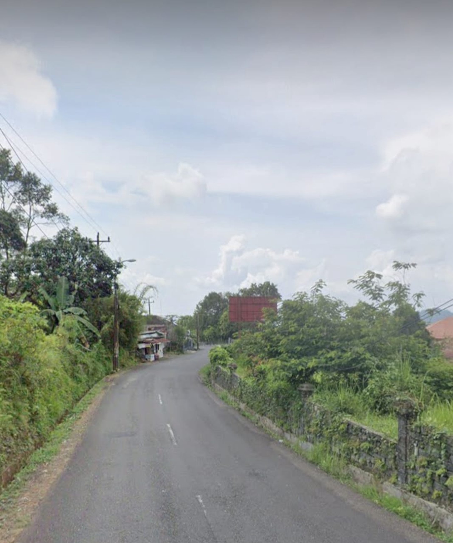 Rumah Villa Di Batu Raden, hitung tanah Lokasi Bagus View Kota