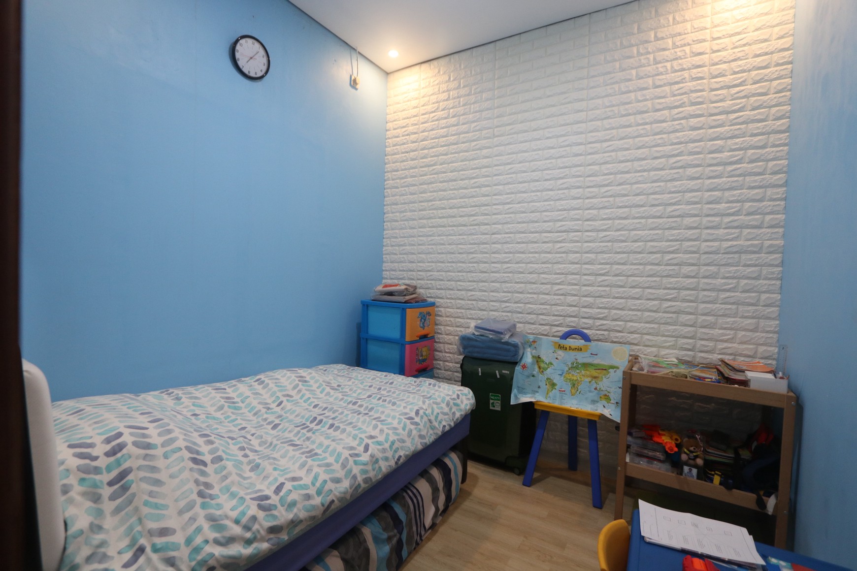 RUMAH HOMEY & COZY DI LOKASI STRATEGIS & ASRI CIRENDEU, BISA UNTUK KANTOR, USAHA #DG