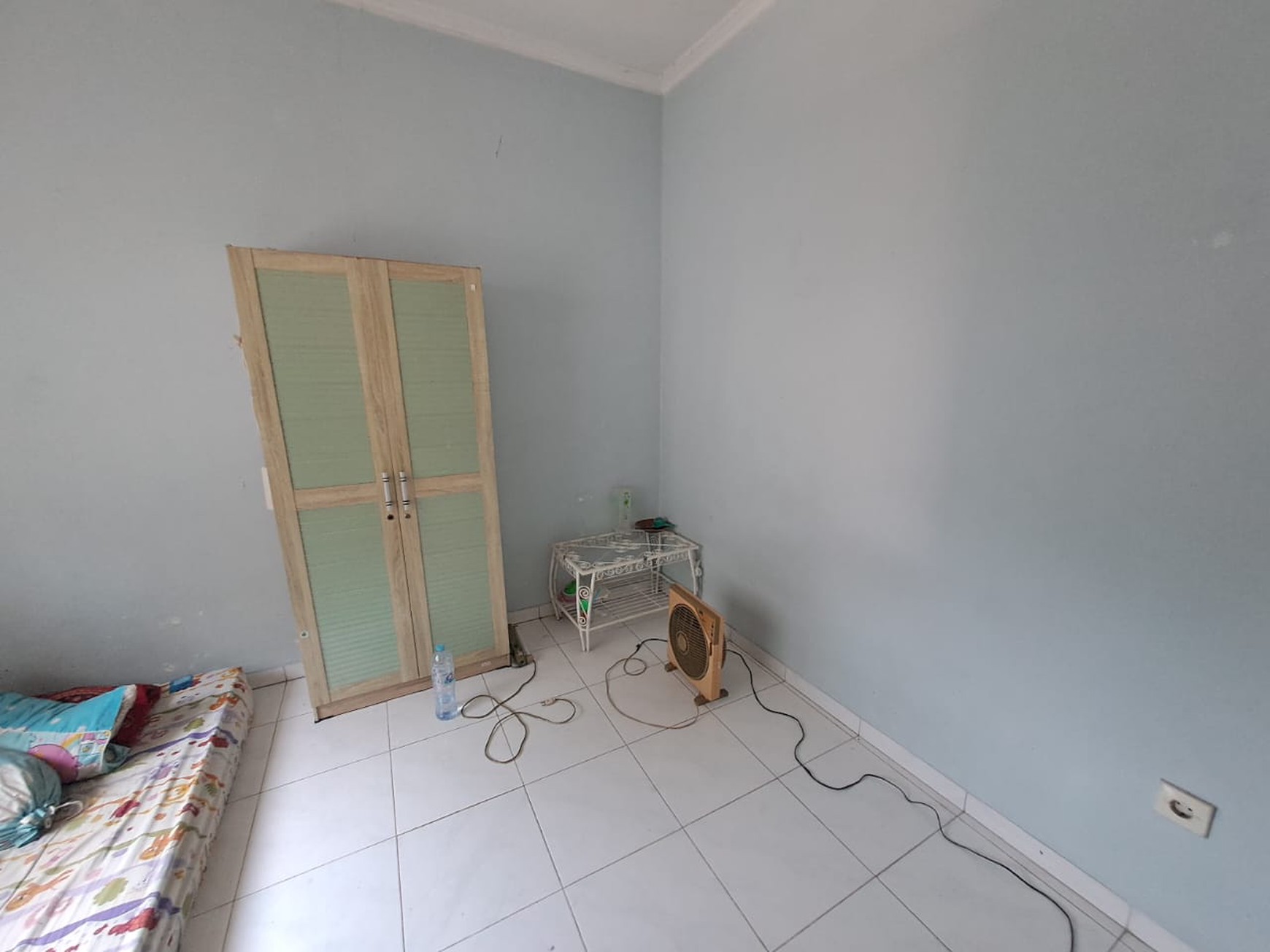 Rumah untuk Kost dapat lansung Huni di Kemanggisan Kebon Jeruk dekat Jalan Panjang