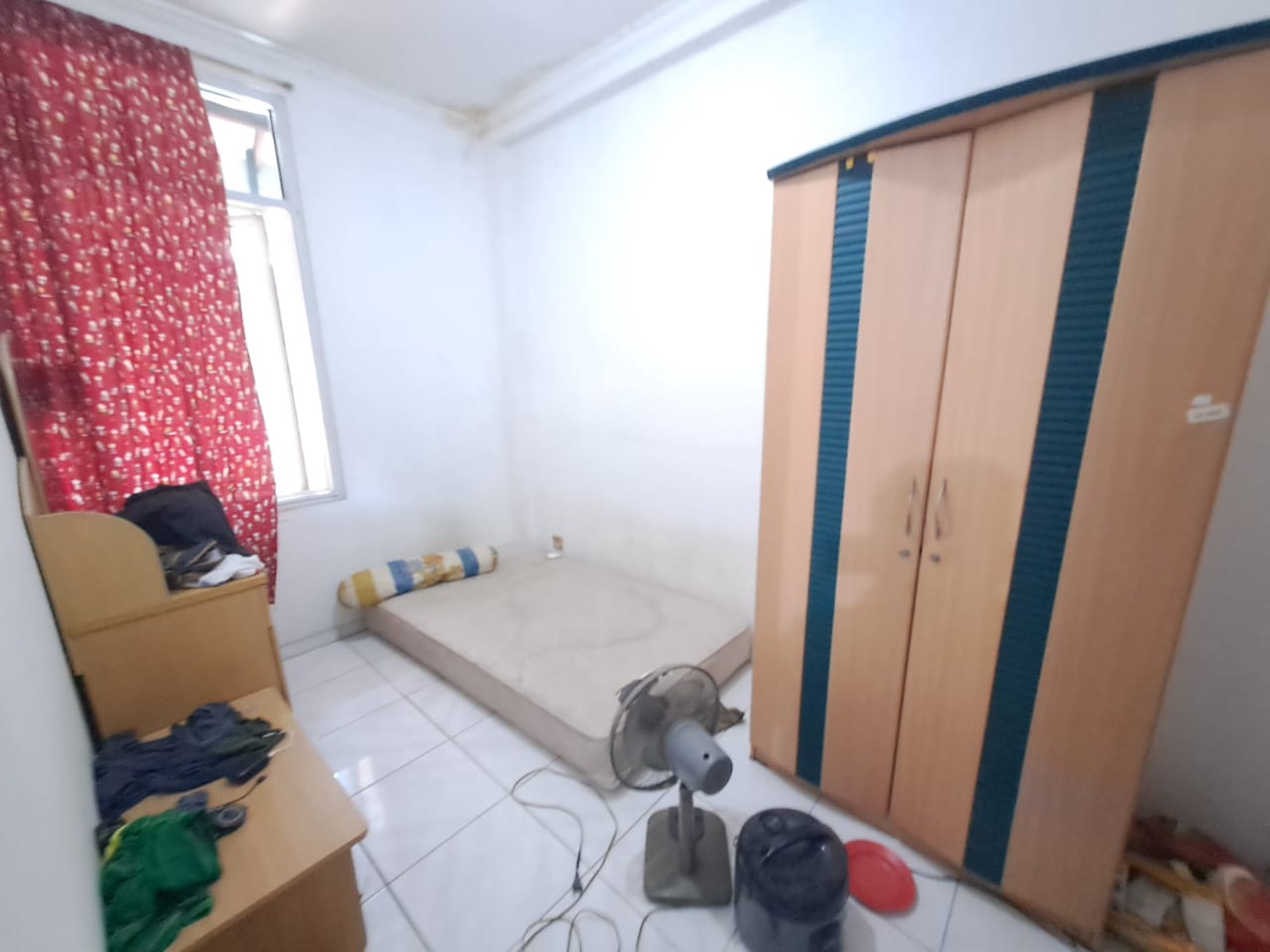 Rumah untuk Kost dapat lansung Huni di Kemanggisan Kebon Jeruk dekat Jalan Panjang