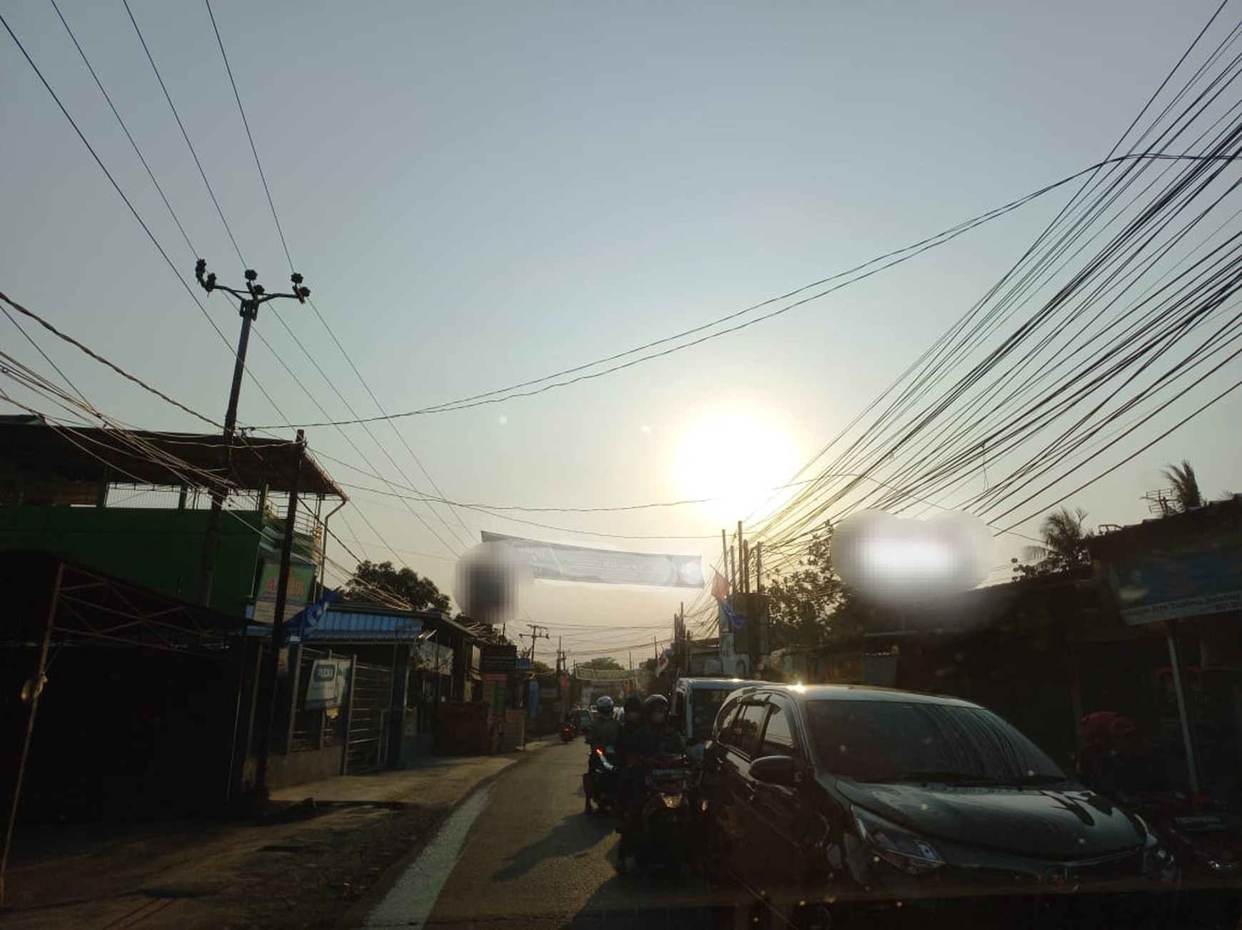 Lahan Komersial Strategis di Bekasi termasuk Bisnisnya , SPBU Aktif dan Minimarket , Harga terbaik.