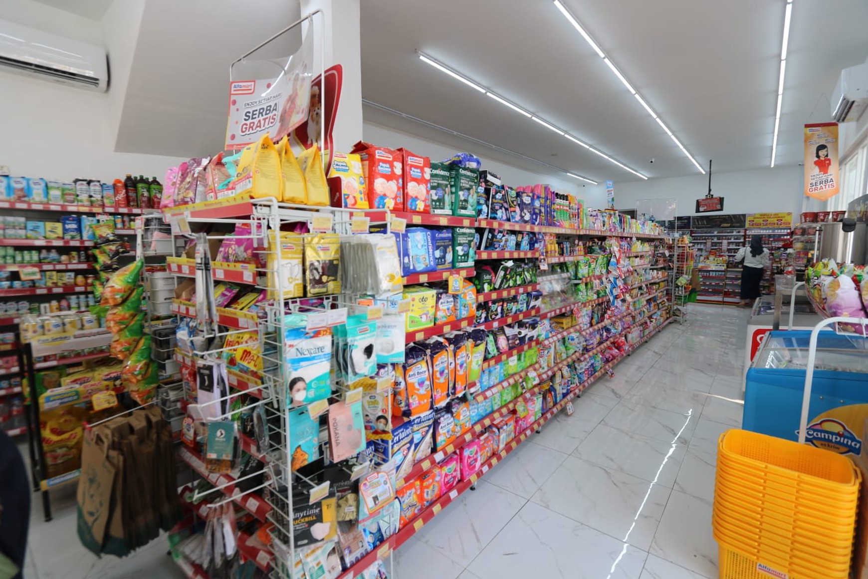 Lahan Komersial Strategis di Bekasi termasuk Bisnisnya , SPBU Aktif dan Minimarket , Harga terbaik.