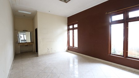 Rumah luas Harga Terbaik di Area Ragunan dekat Ampera