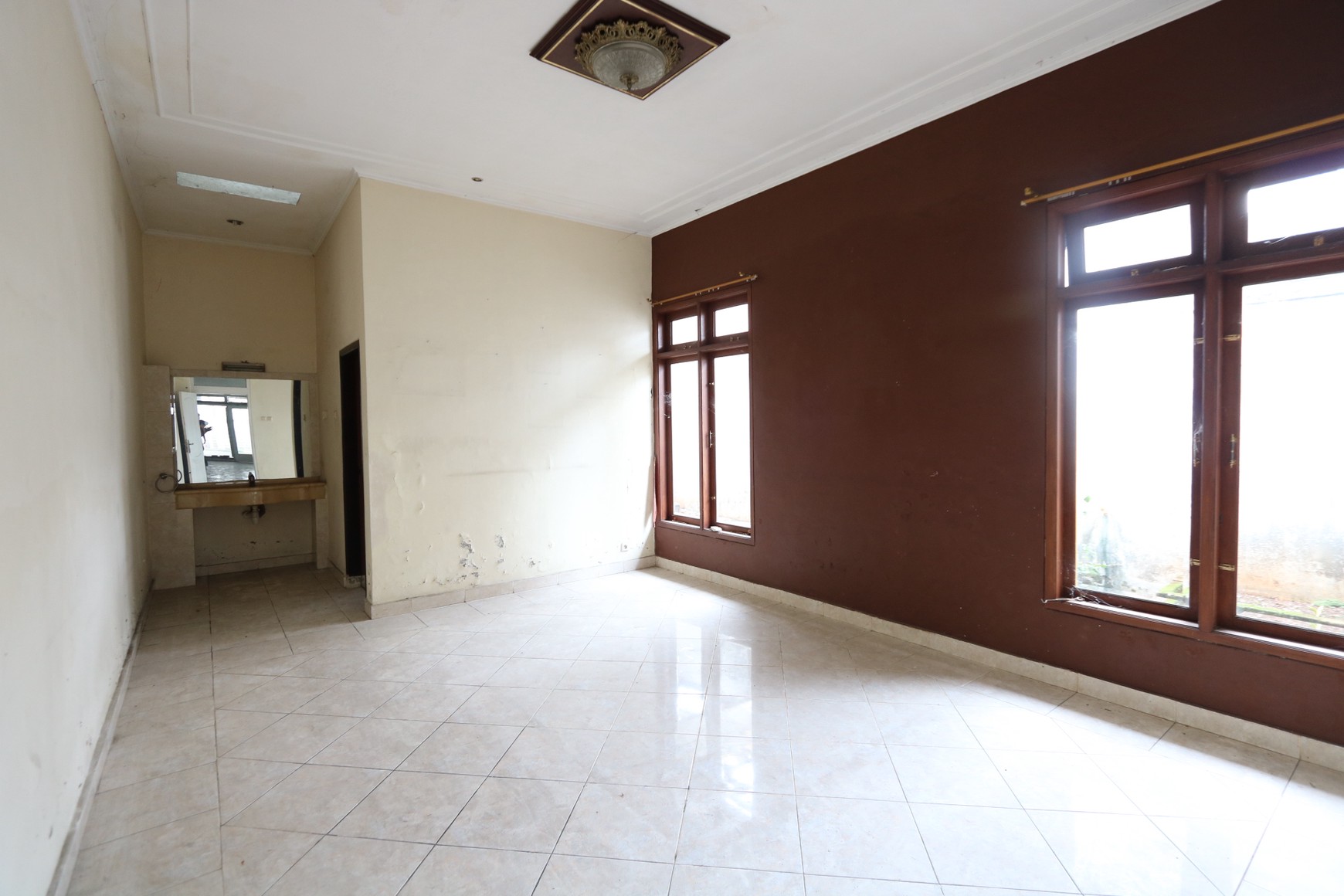 RUMAH LUAS RAGUNAN DEKAT AMPERA, HARGA TERBAIK