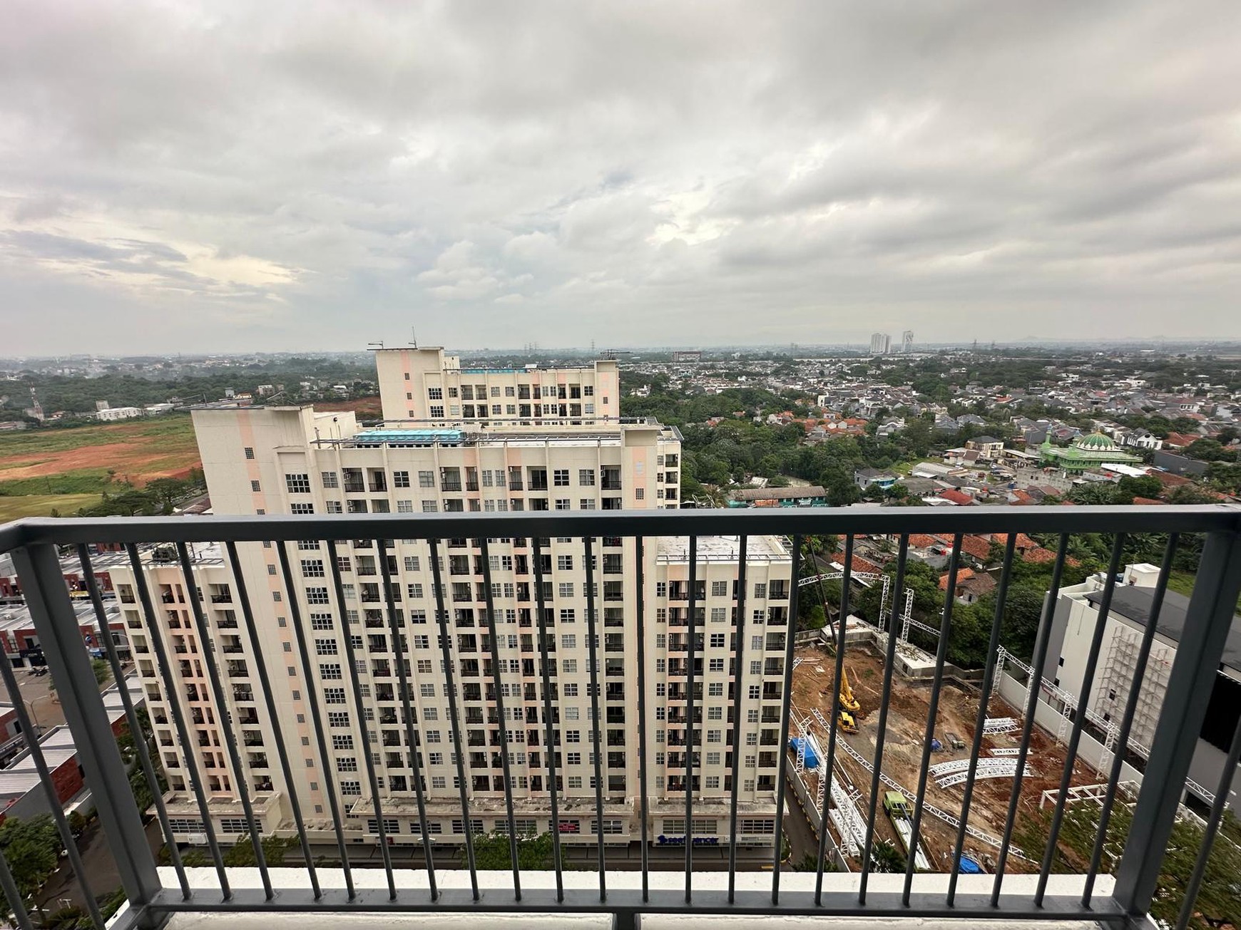 Disewakan Apartemen di casa de parco tower orchidia BSD Tangerang Selatan