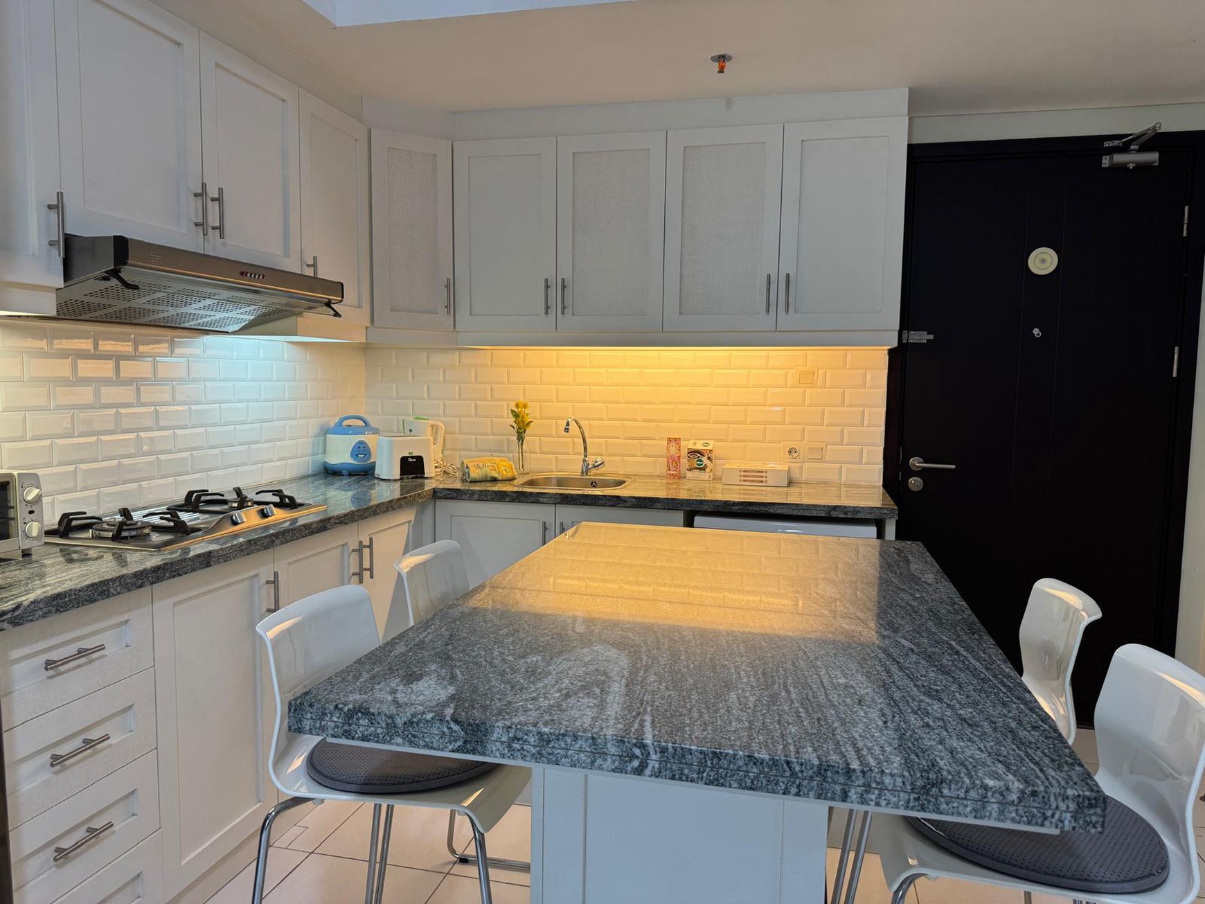 Disewakan Apartemen di casa de parco tower orchidia BSD Tangerang Selatan