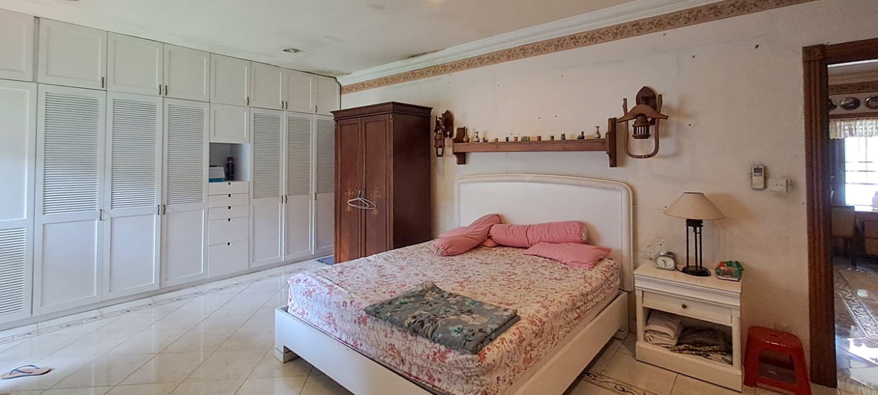 RUMAH MEWAH PONDOK INDAH, DEKAT PONDOK INDAH MAL, AKSES MUDAH KE CILANDAK, KEBAYORAN BARU