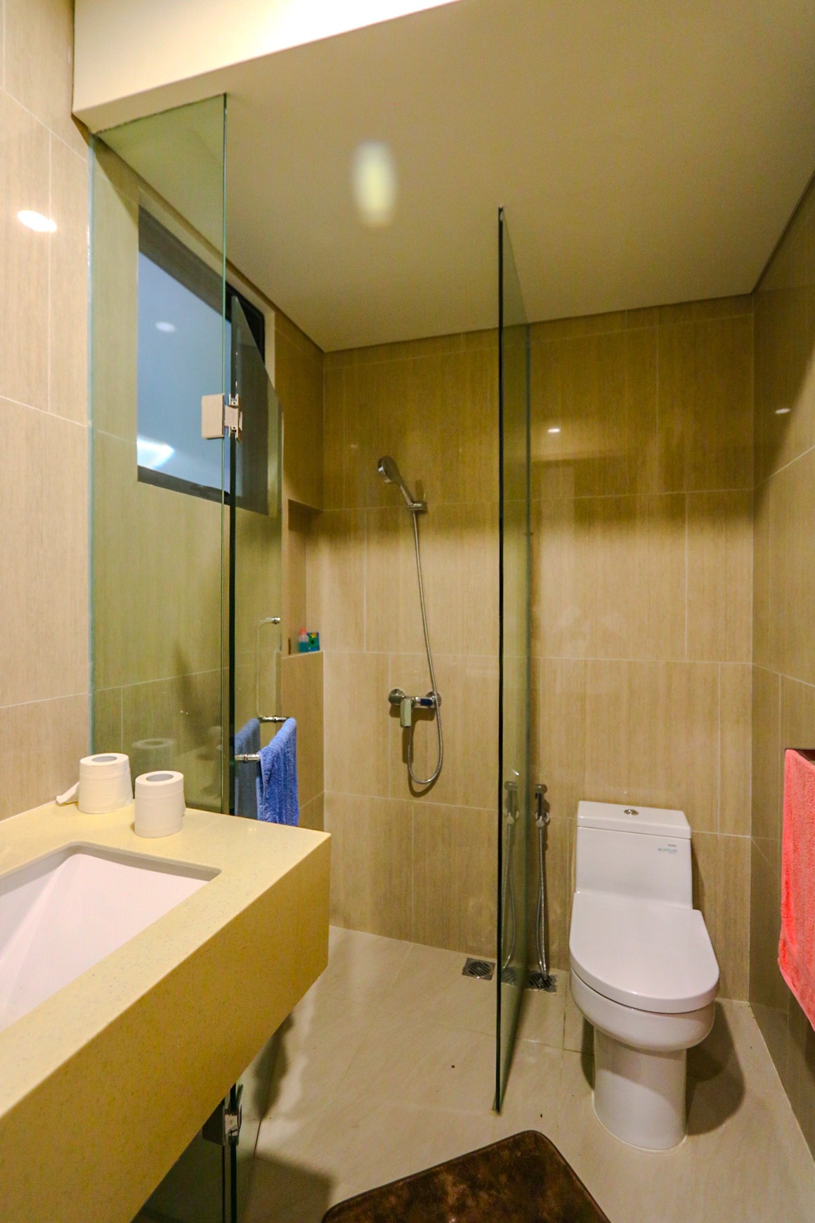 Rumah Hook Minimal dan Modern, Tanglin Parc, Sanctuary Collection Sentul, Suasana Pegunungan yang sejuk