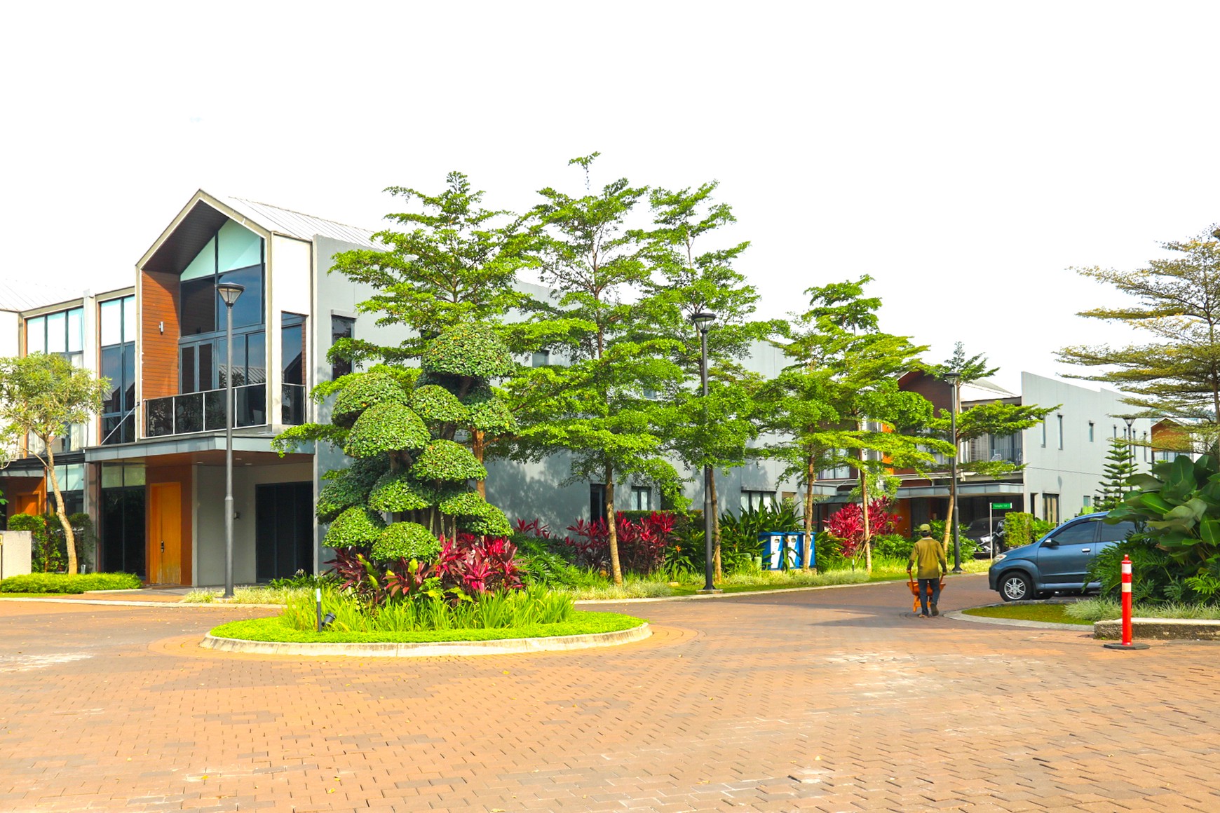 Rumah Hook Minimal dan Modern, Tanglin Parc, Sanctuary Collection Sentul, Suasana Pegunungan yang sejuk