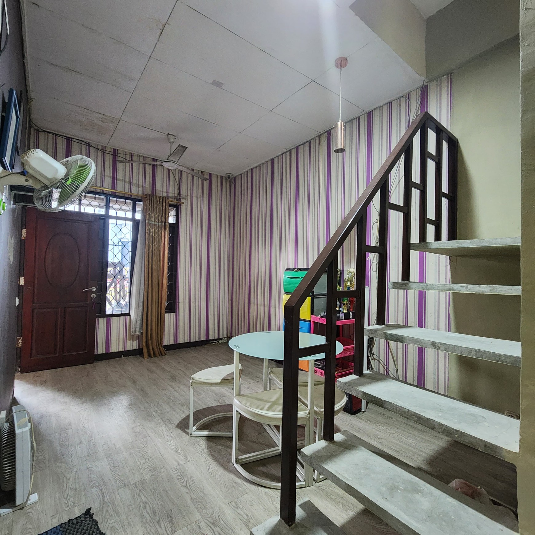 Rumah 1,5 Lantai, unfurnished, rapih bersih dan siap Huni, di kawasan BSD Nusaloka