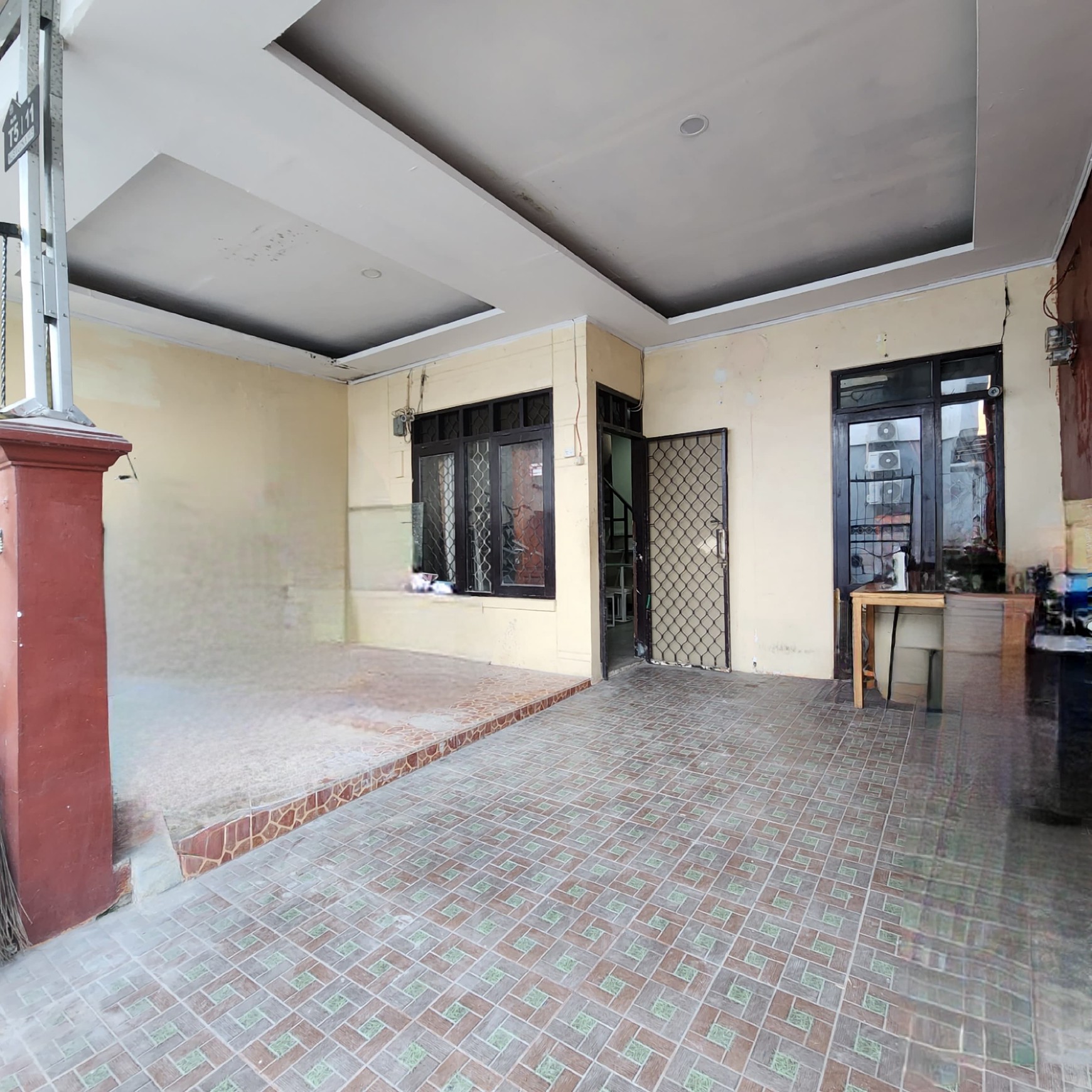 Rumah 1,5 Lantai, unfurnished, rapih bersih dan siap Huni, di kawasan BSD Nusaloka