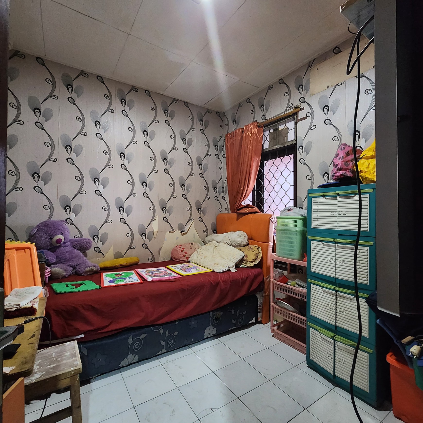 Rumah 1,5 Lantai, unfurnished, rapih bersih dan siap Huni, di kawasan BSD Nusaloka