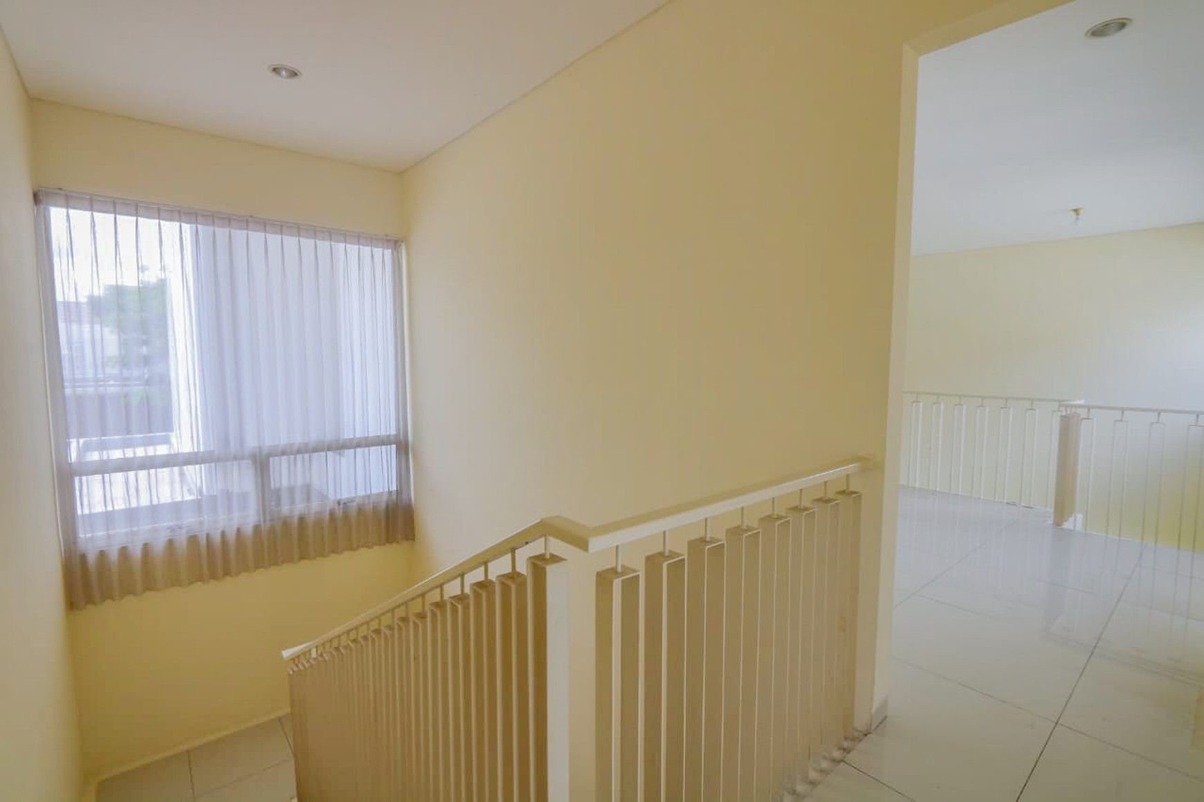 RUMAH MEWAH NYAMAN SIAP HUNI DI SUTERA VICTORIA, ALAM SUTERA