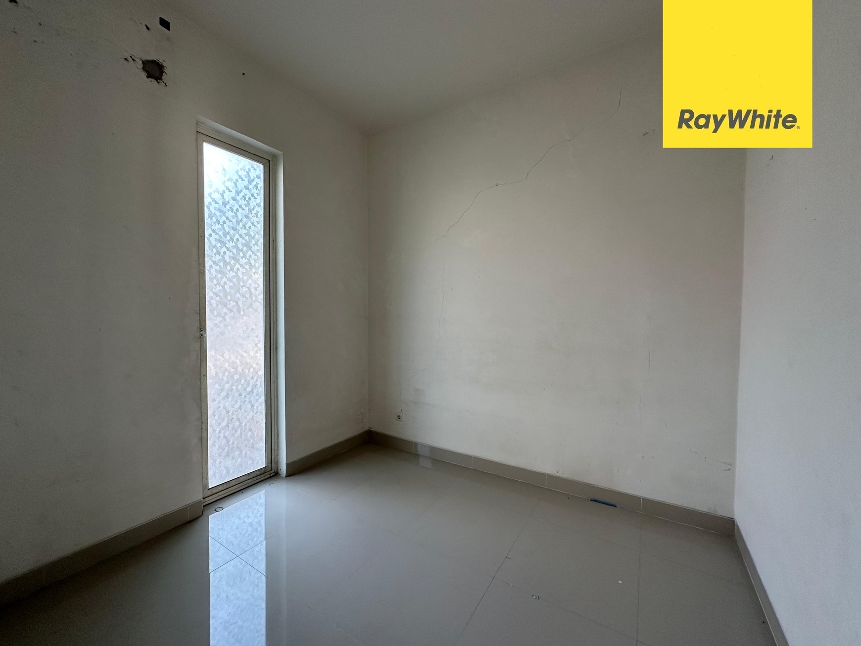  Rumah Disewa Di Grand Harvest Surabaya
