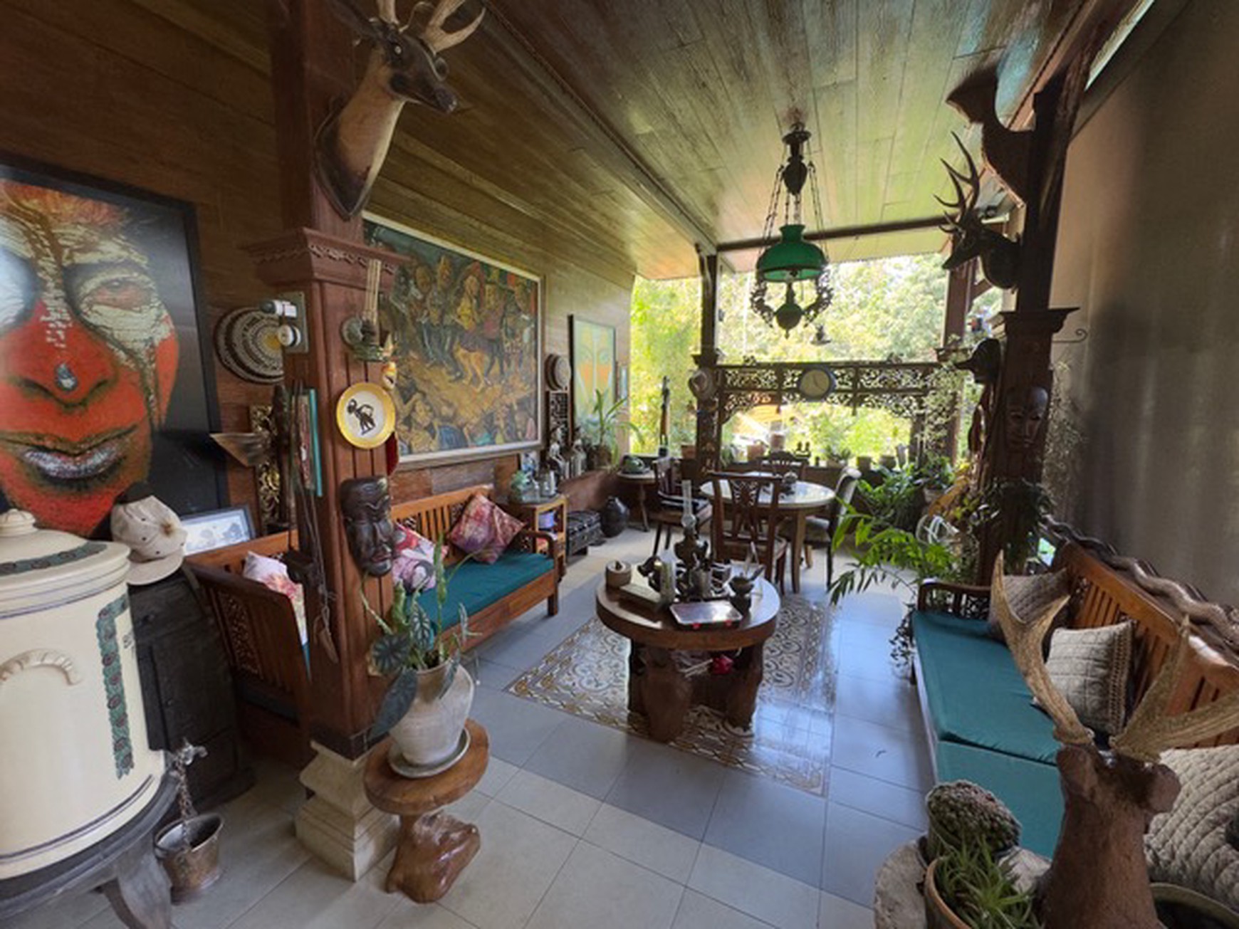 For Sale Two Artistic & Tropical Estate Buildings in Kemenuh, Gianyar
