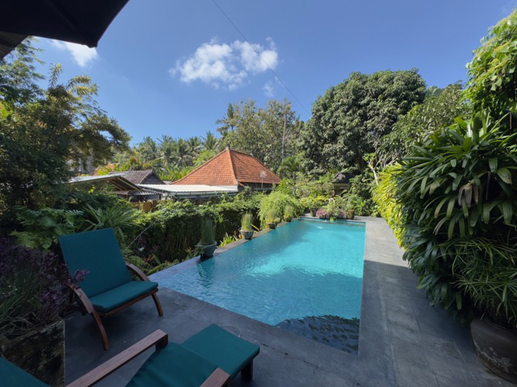 For Sale Two Artistic & Tropical Estate Buildings in Kemenuh, Gianyar