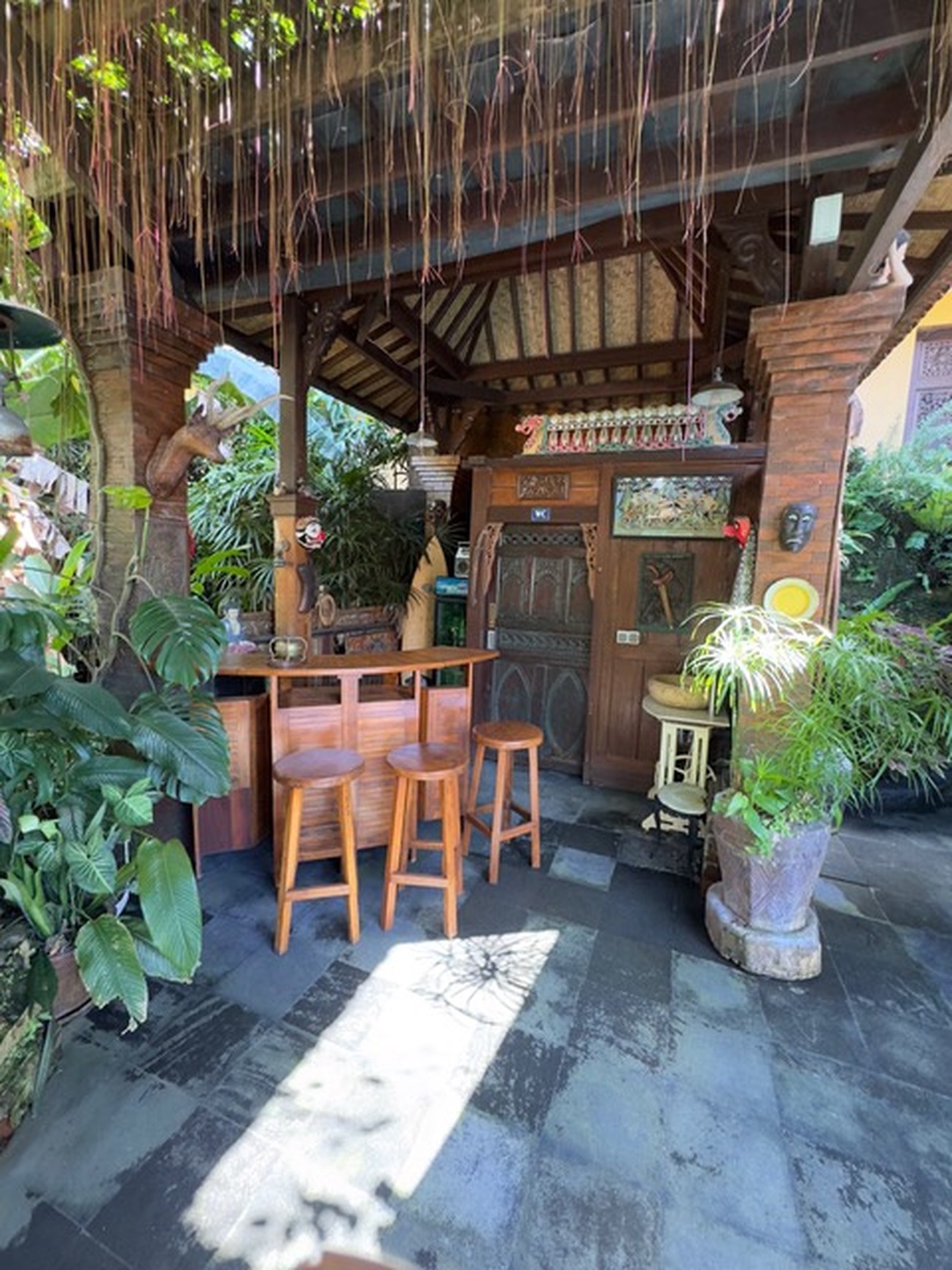 For Sale Two Artistic & Tropical Estate Buildings in Kemenuh, Gianyar
