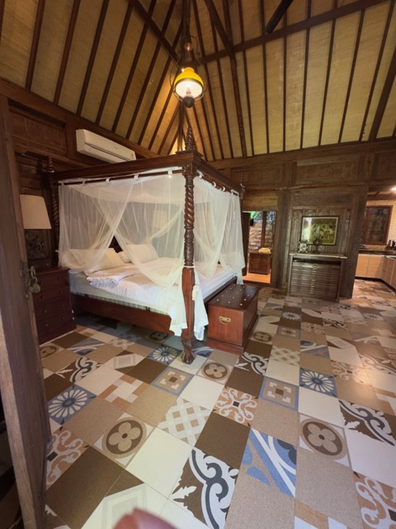 For Sale Two Artistic & Tropical Estate Buildings in Kemenuh, Gianyar