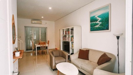 Rumah di Graha Bintaro 2 Lantai dengan KT 3+1 dan KM 3+1 SHM ada AC 4 Unit